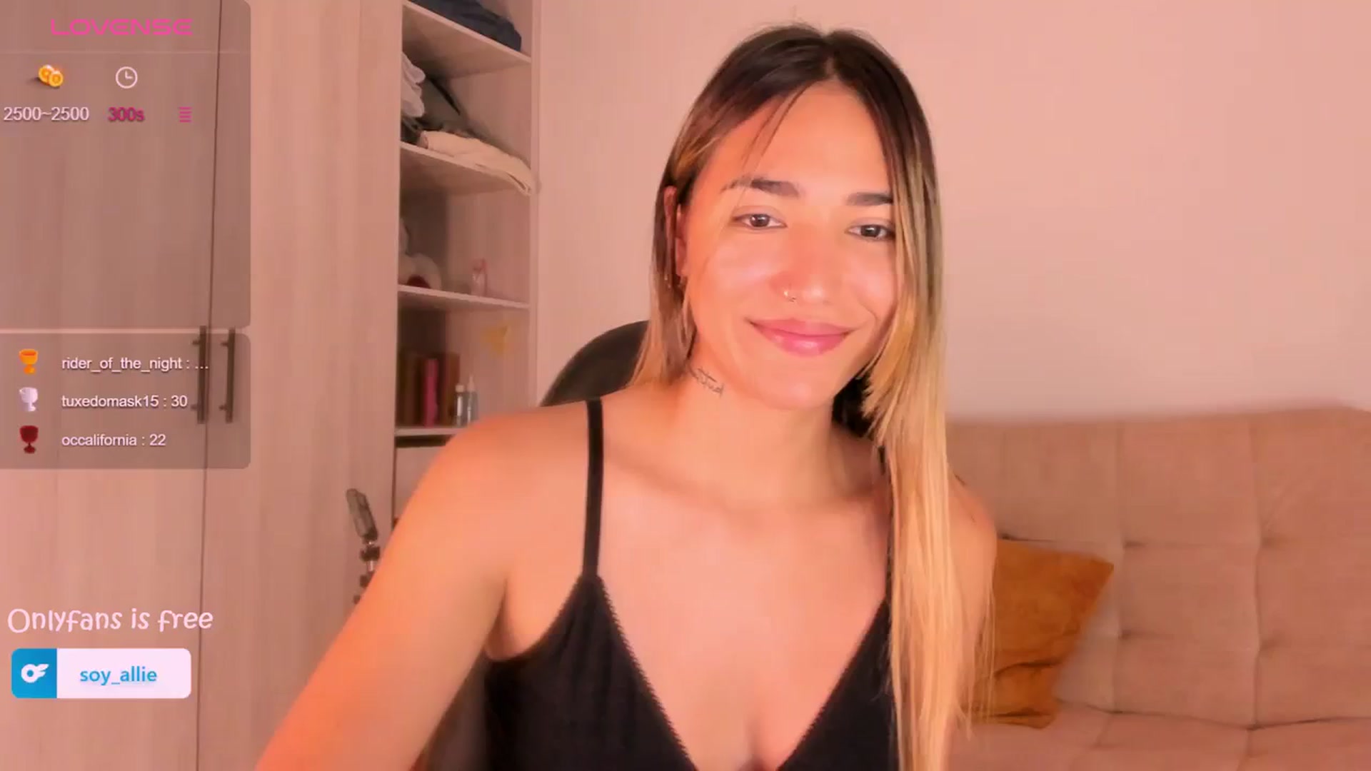 Gallery image thumbnail from Missbaby8's myfreecams stream on, 02/22/2024, 11:24 image 1 of 20