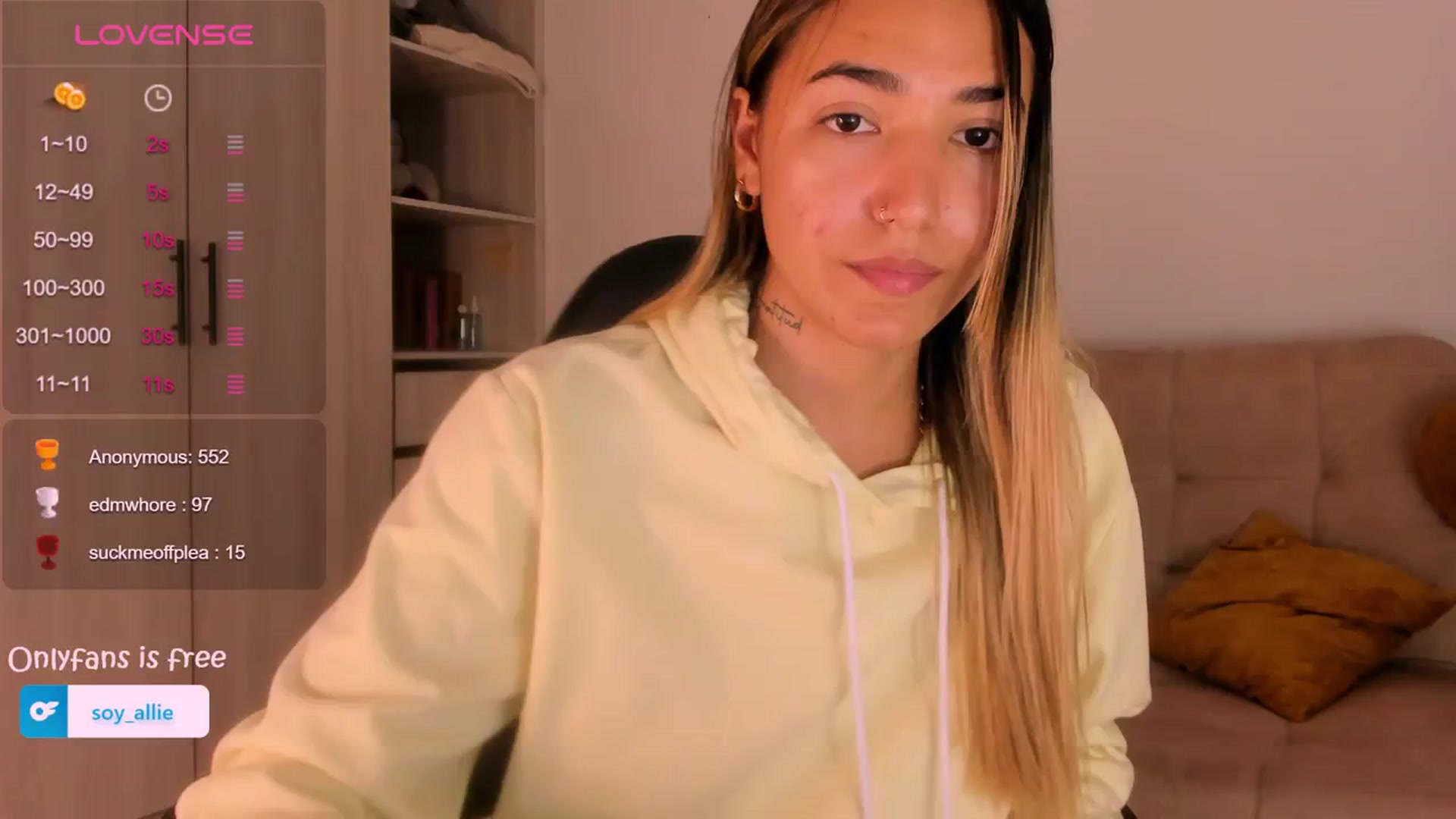 Gallery image thumbnail from Missbaby8's myfreecams stream on, 02/28/2024, 13:47 image 9 of 20