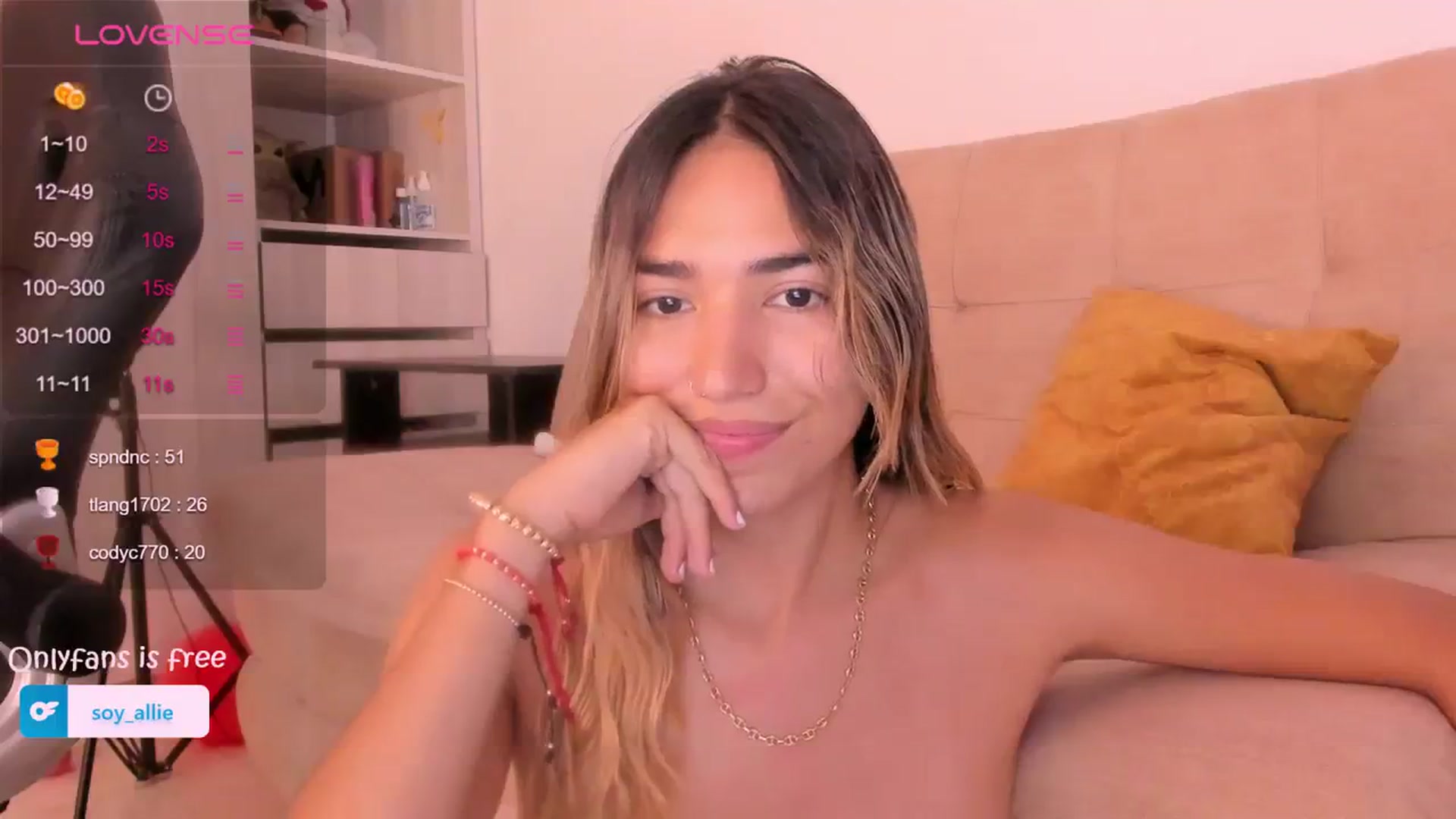 Gallery image thumbnail from Missbaby8's myfreecams stream on, 03/05/2024, 14:07 image 17 of 20