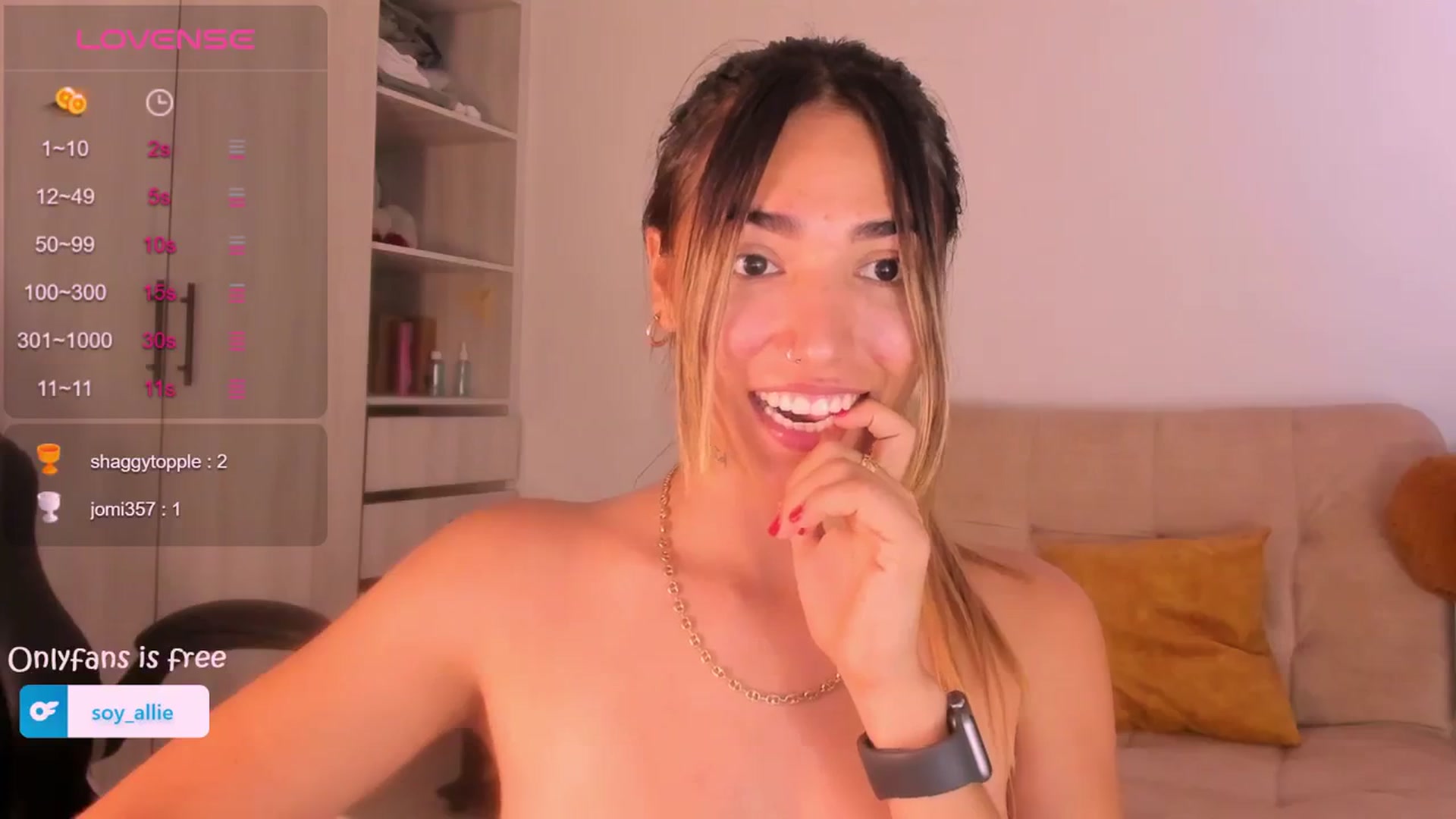 Gallery image thumbnail from Missbaby8's myfreecams stream on, 03/30/2024, 14:47 image 17 of 20
