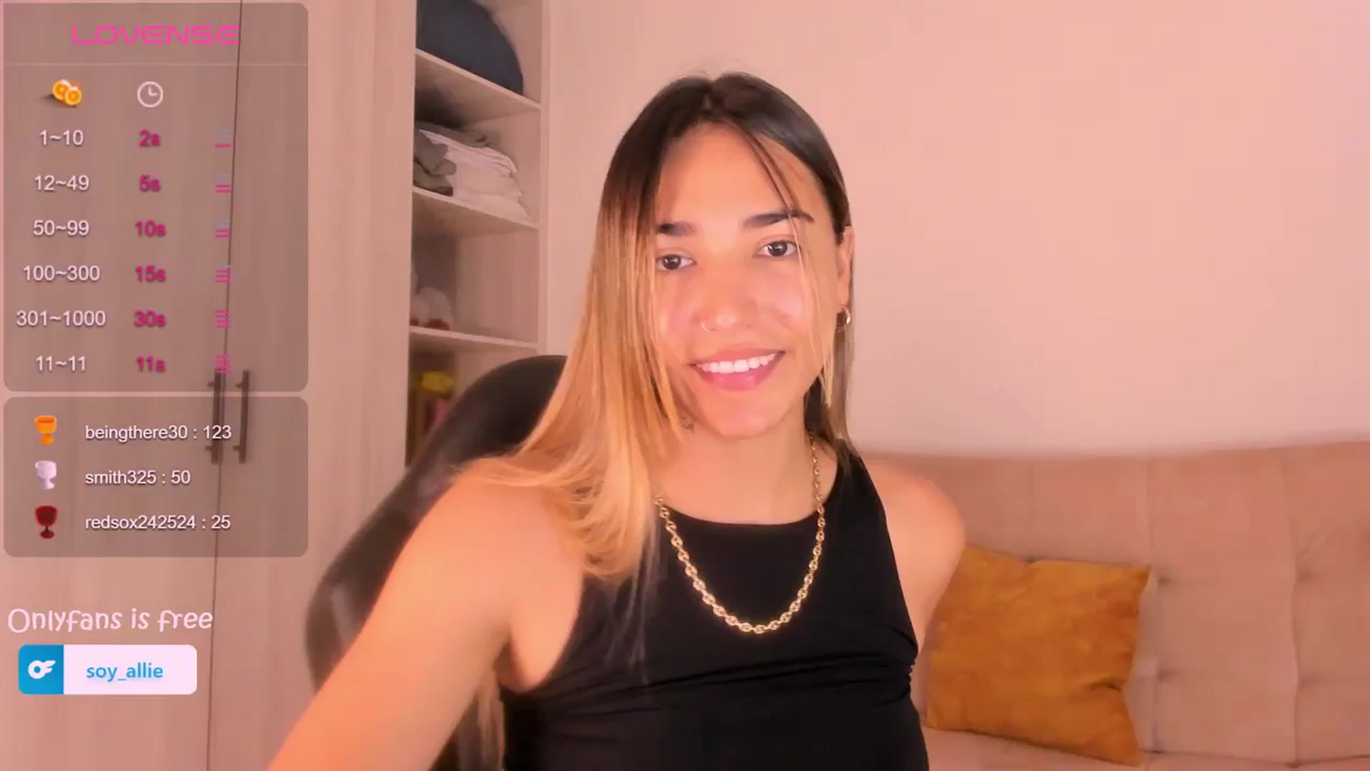 Gallery image thumbnail from Missbaby8's myfreecams stream on, 04/03/2024, 15:50 image 1 of 20