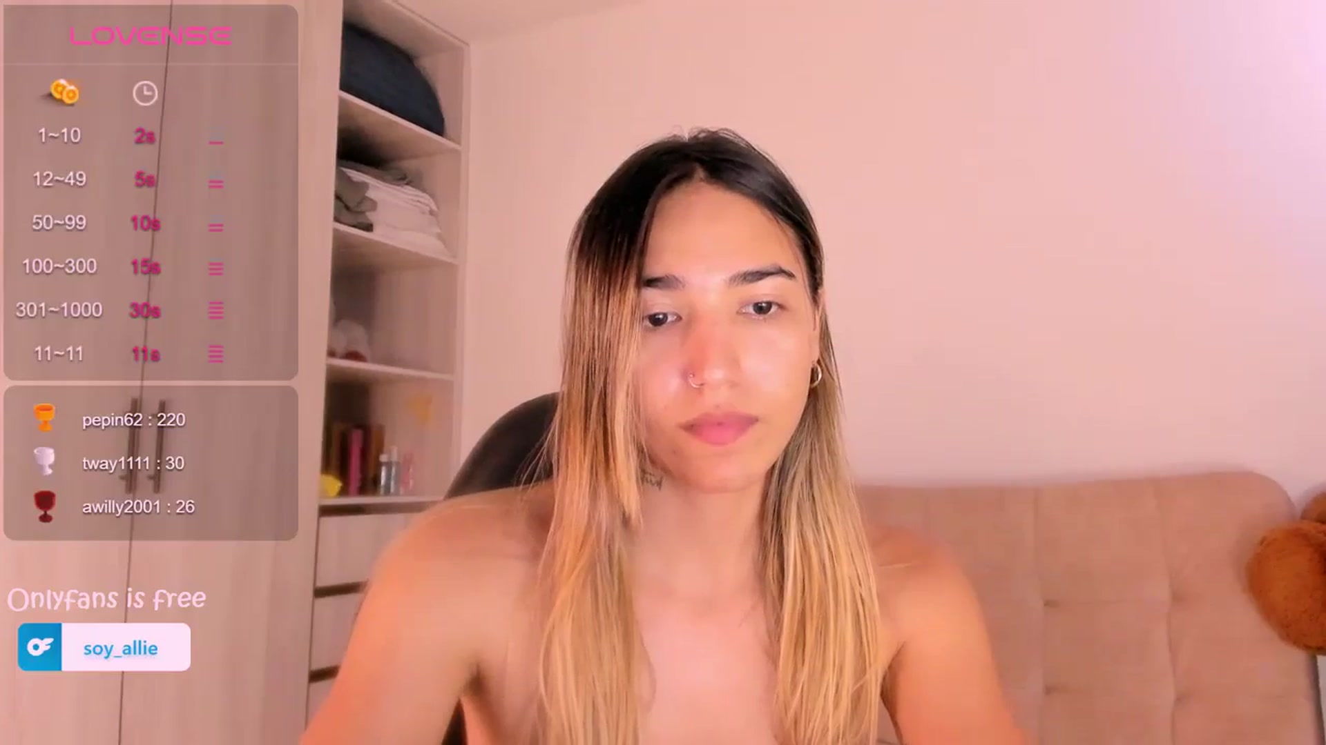 Gallery image thumbnail from Missbaby8's myfreecams stream on, 04/06/2024, 19:01 image 13 of 20