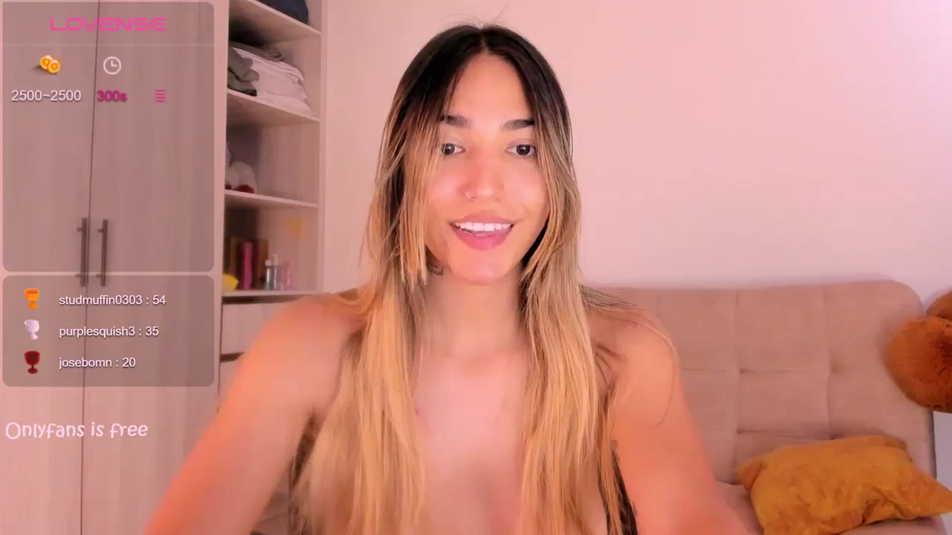 Gallery image thumbnail from Missbaby8's myfreecams stream on, 04/09/2024, 15:21 image 8 of 20