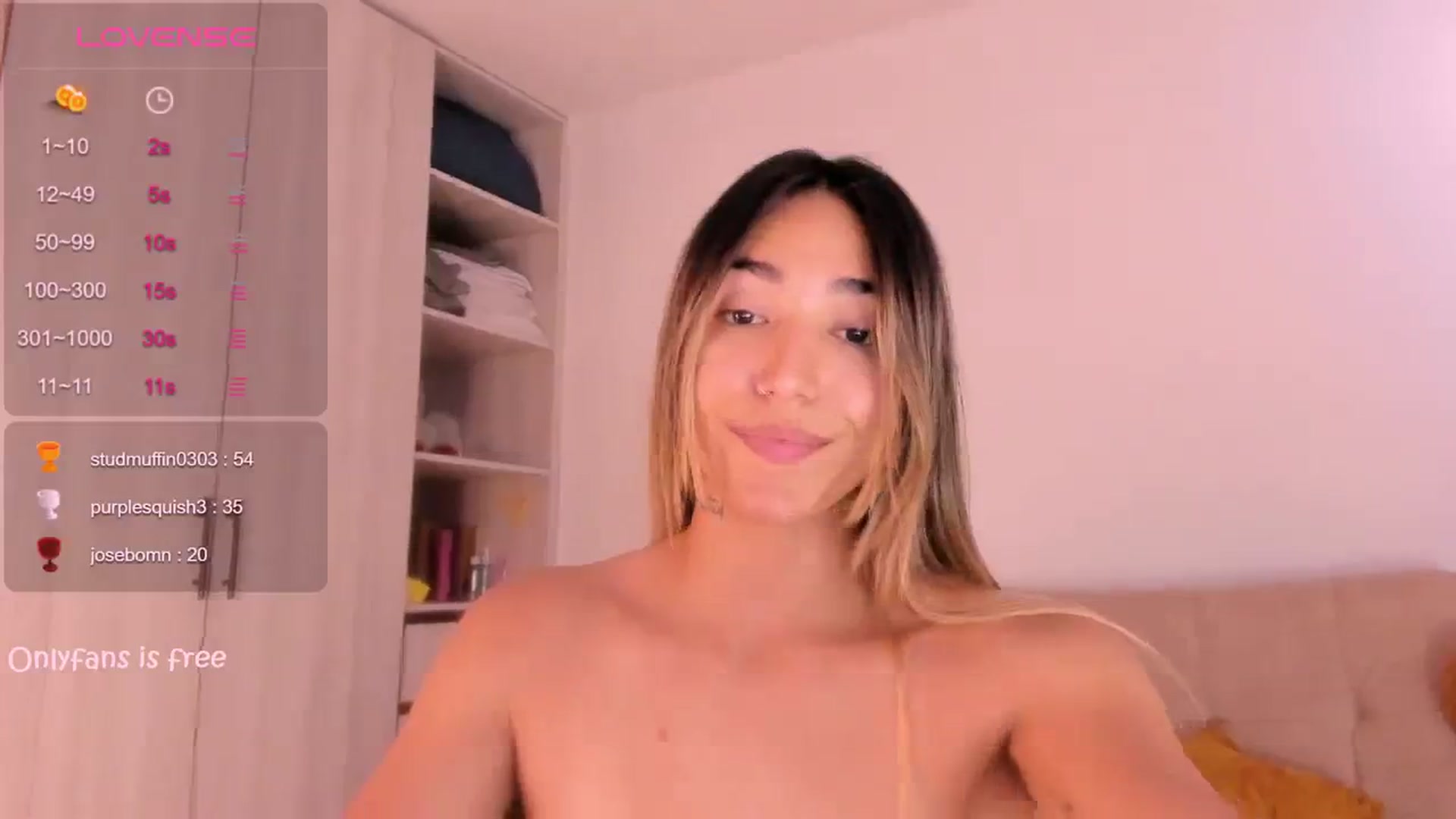 Gallery image thumbnail from Missbaby8's myfreecams stream on, 04/09/2024, 17:10 image 3 of 20