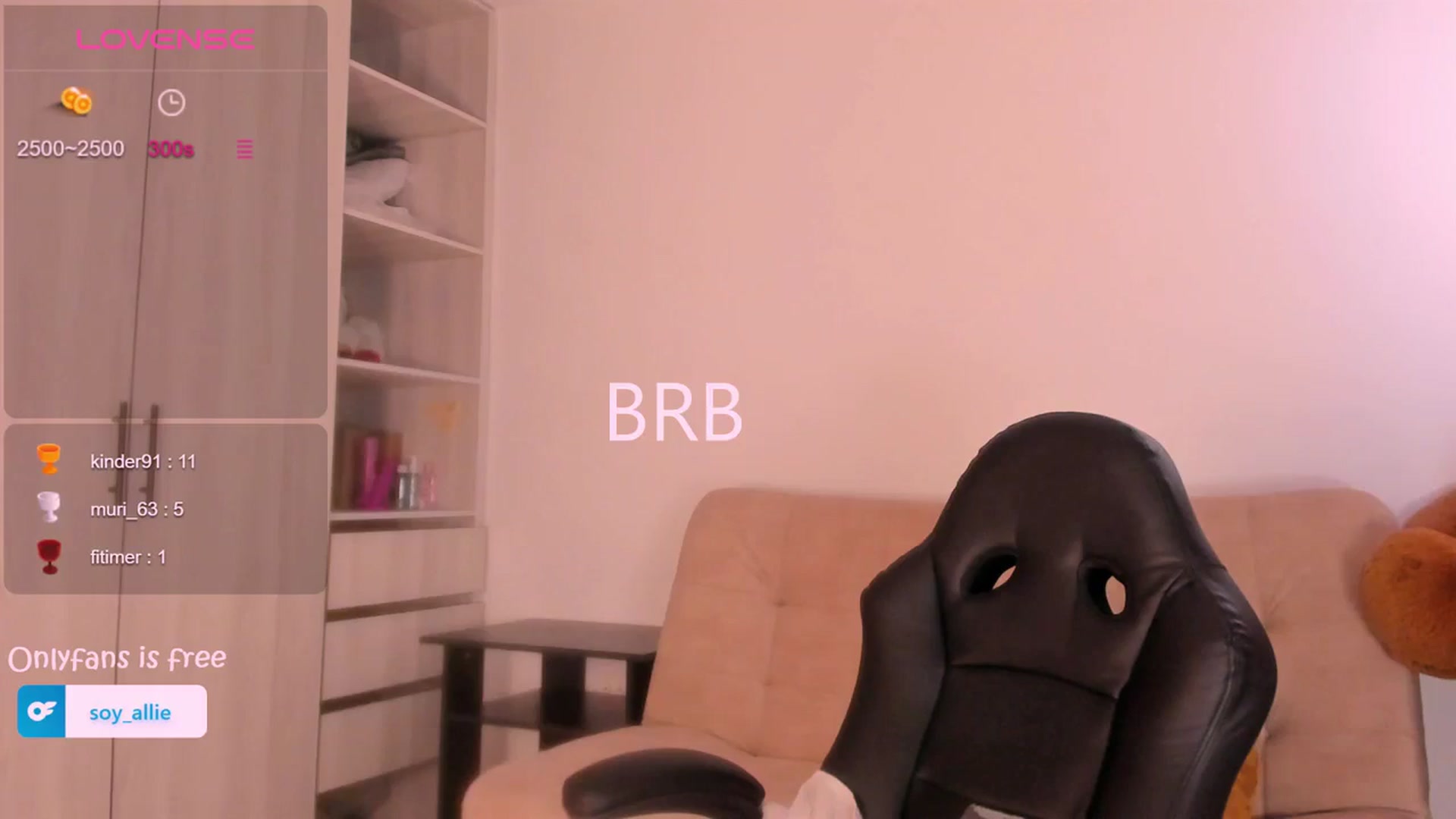 Gallery image thumbnail from Missbaby8's myfreecams stream on, 04/17/2024, 14:13 image 10 of 20
