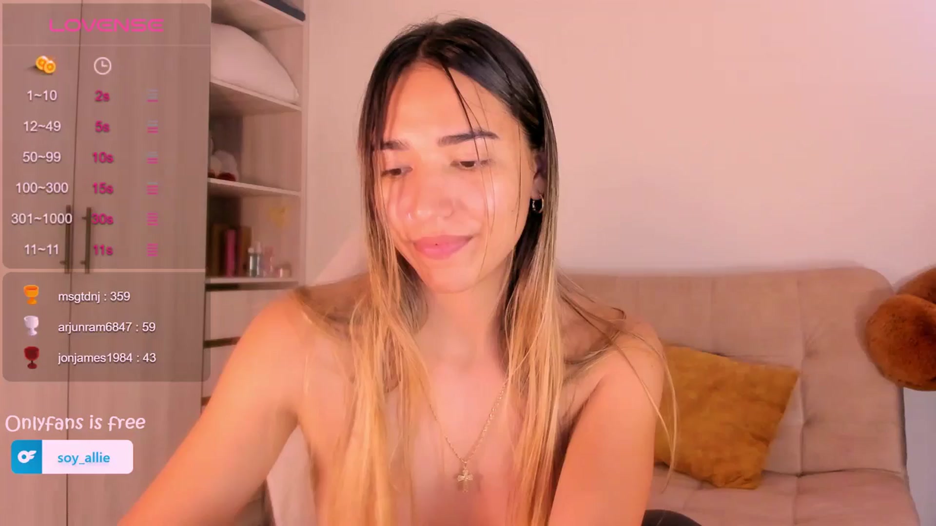 Gallery image thumbnail from Missbaby8's myfreecams stream on, 04/22/2024, 14:35 image 1 of 20