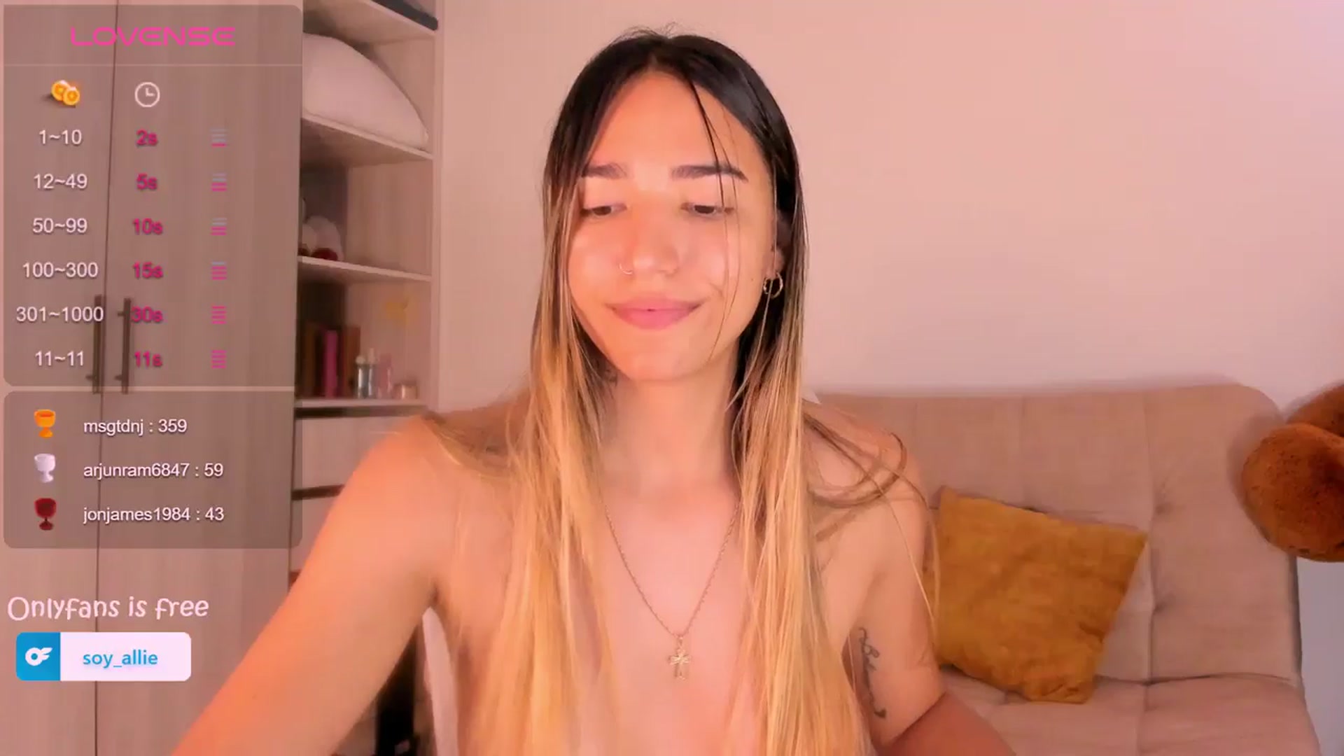 Gallery image thumbnail from Missbaby8's myfreecams stream on, 04/22/2024, 14:35 image 2 of 20