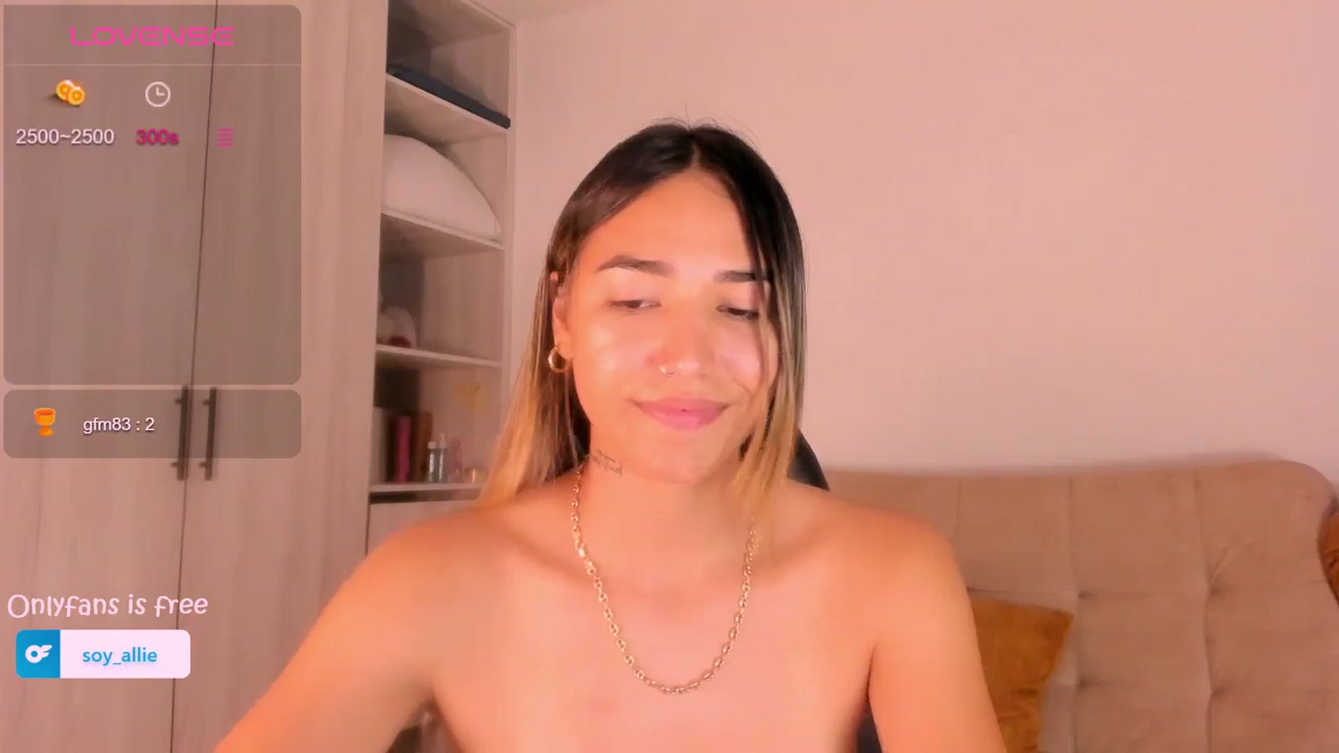 Gallery image thumbnail from Missbaby8's myfreecams stream on, 04/28/2024, 23:21 image 8 of 20