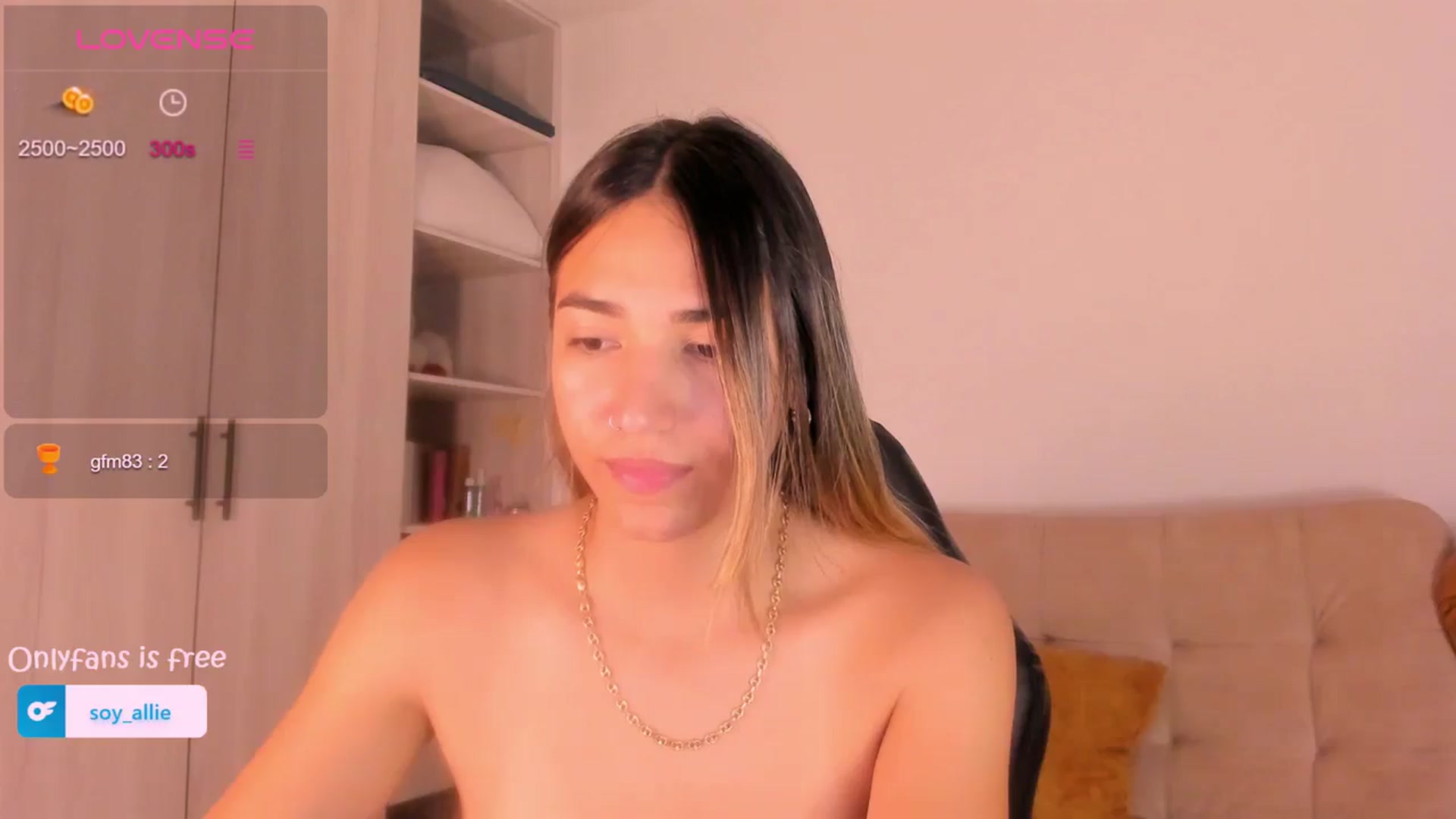Gallery image thumbnail from Missbaby8's myfreecams stream on, 04/28/2024, 23:21 image 3 of 20