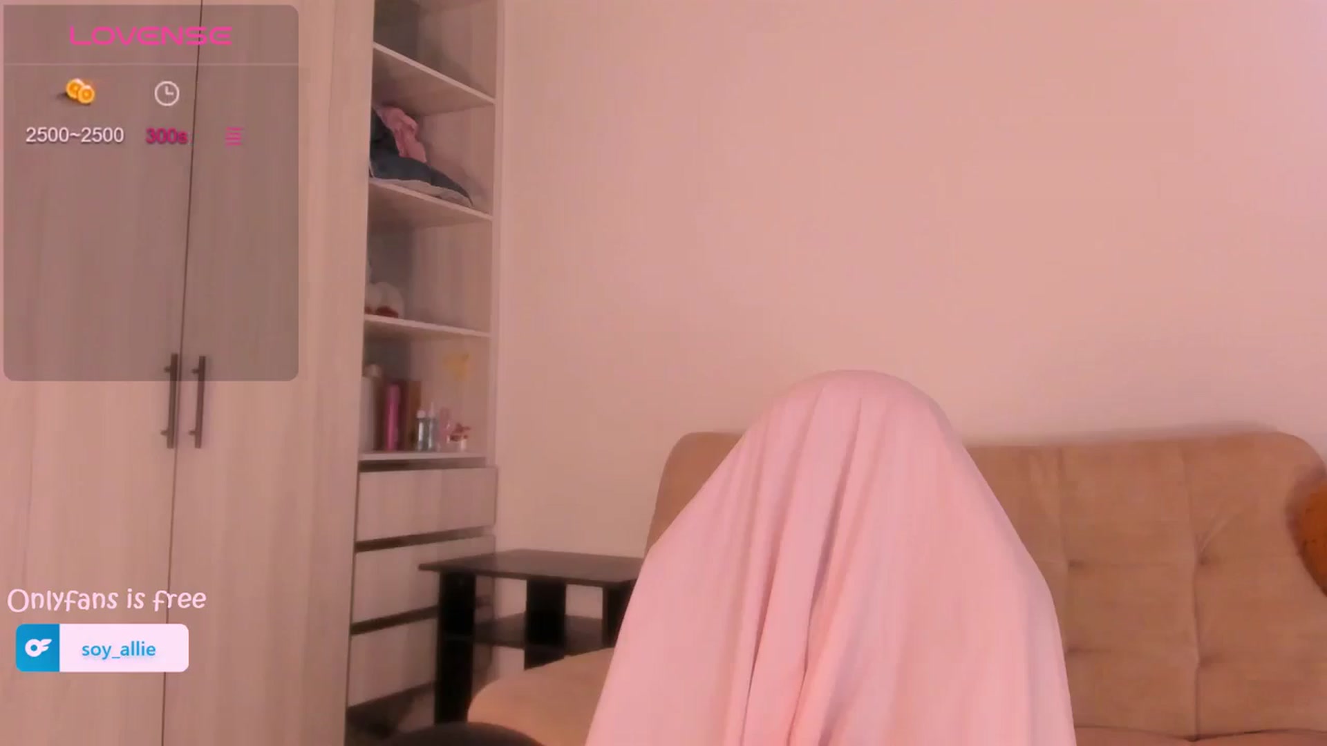Gallery image thumbnail from Missbaby8's myfreecams stream on, 05/07/2024, 22:29 image 2 of 20