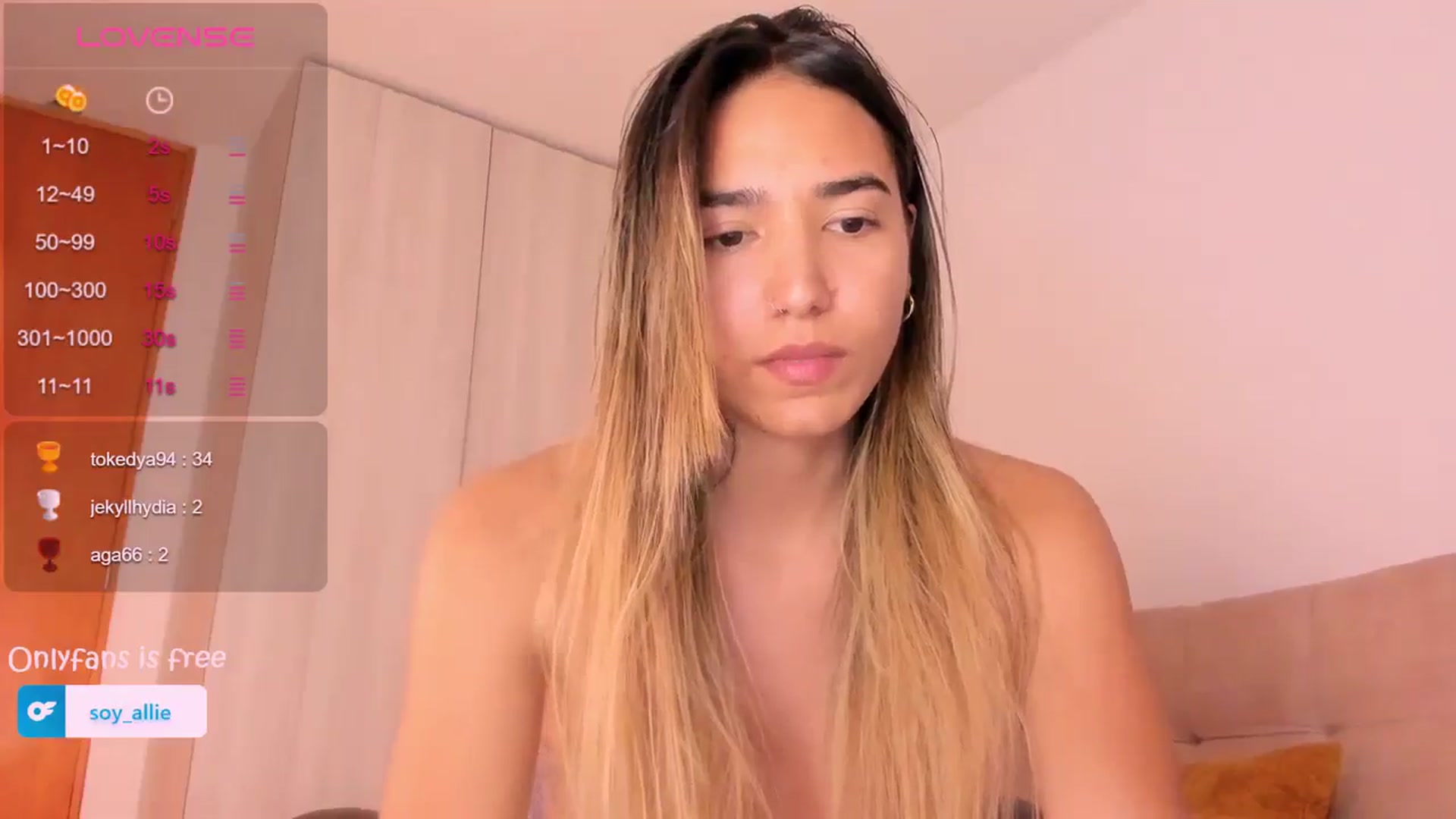 Gallery image thumbnail from Missbaby8's myfreecams stream on, 05/14/2024, 23:34 image 13 of 20