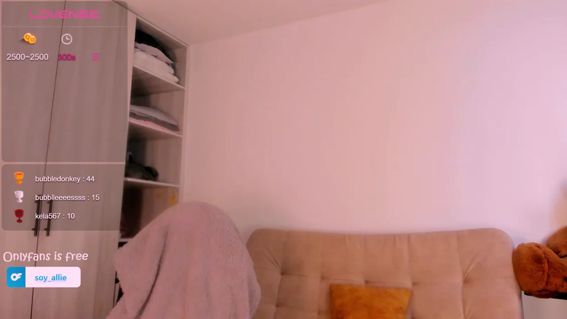Gallery image thumbnail from Missbaby8's myfreecams stream on, 05/21/2024, 14:13 image 18 of 20