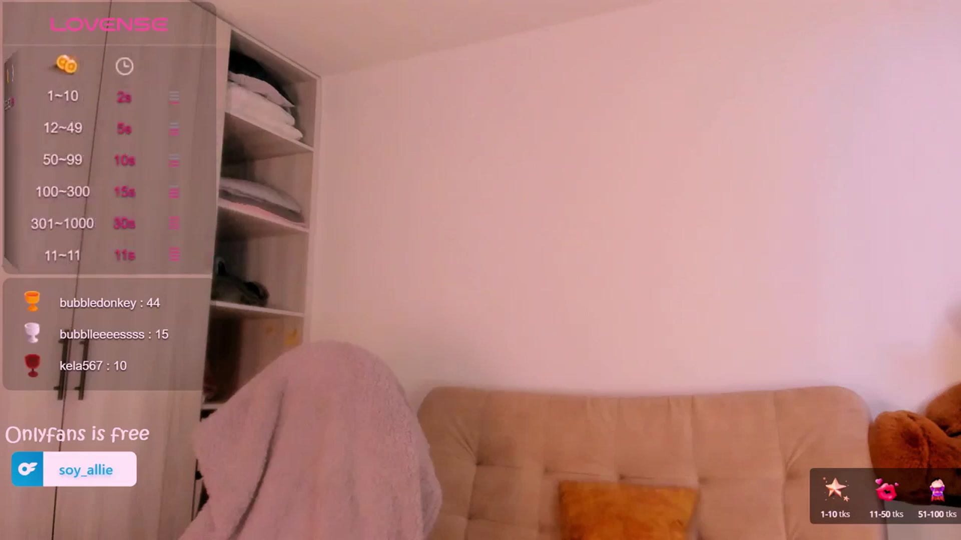 Gallery image thumbnail from Missbaby8's myfreecams stream on, 05/21/2024, 14:13 image 17 of 20
