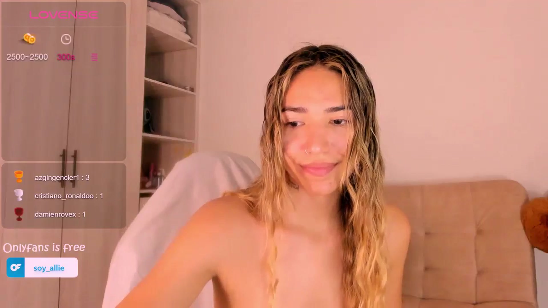 Gallery image thumbnail from Missbaby8's myfreecams stream on, 06/11/2024, 12:18 image 5 of 20