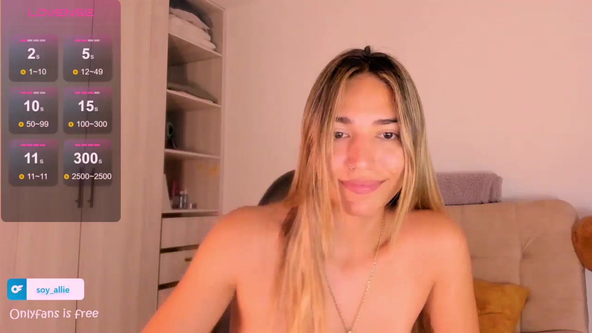 Gallery image thumbnail from Missbaby8's myfreecams stream on, 07/05/2024, 12:53 image 18 of 20