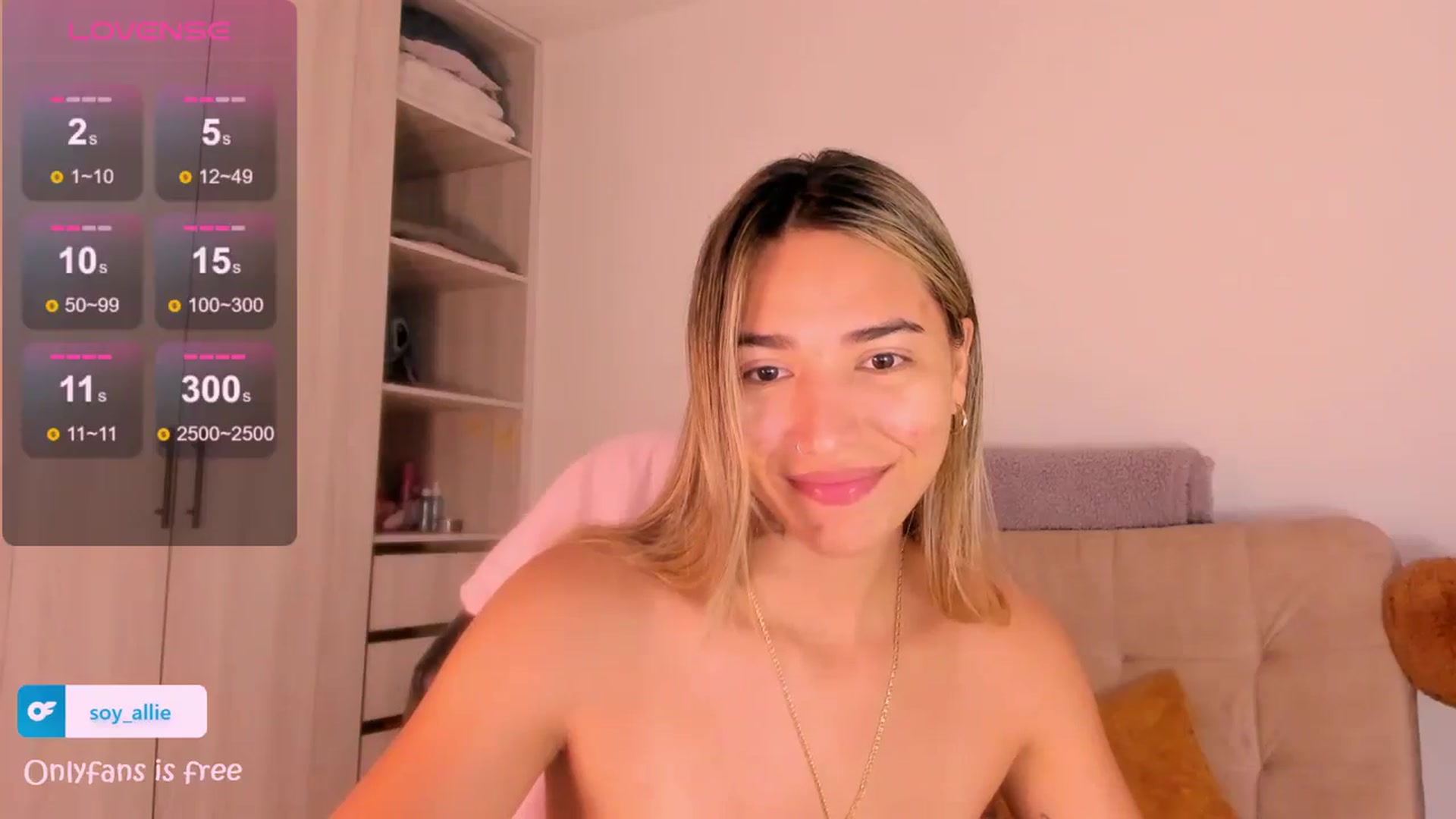 Gallery image thumbnail from Missbaby8's myfreecams stream on, 07/06/2024, 11:22 image 4 of 20