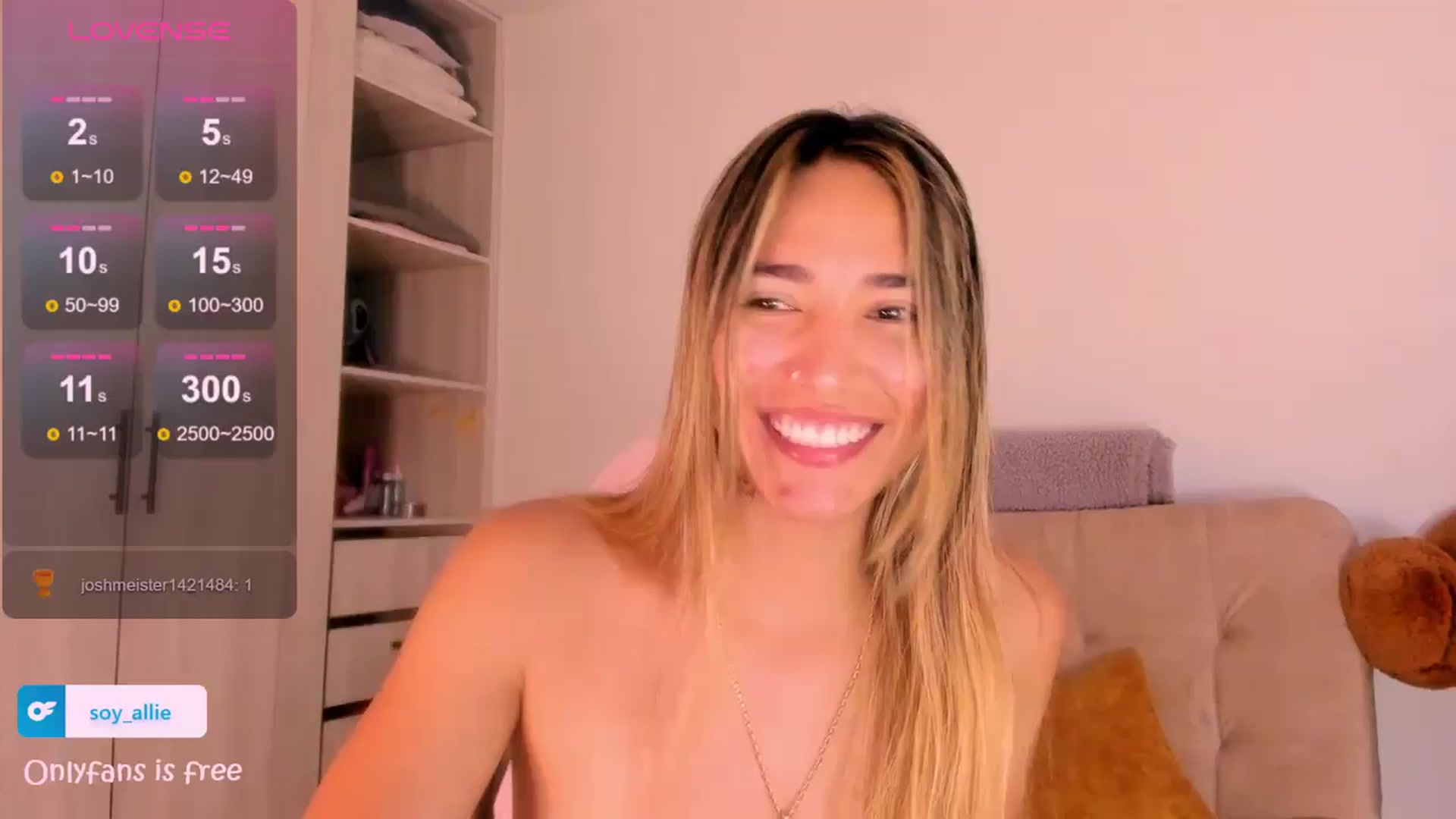Gallery image thumbnail from Missbaby8's myfreecams stream on, 07/06/2024, 11:22 image 13 of 20