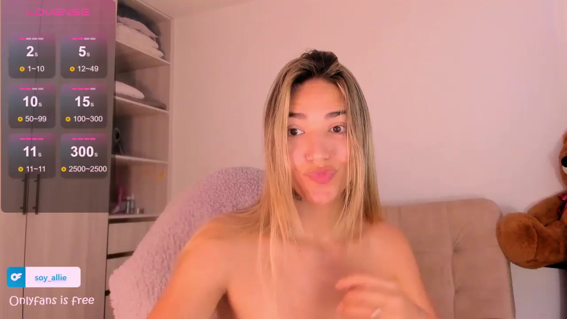 Gallery image thumbnail from Missbaby8's myfreecams stream on, 07/08/2024, 13:33 image 1 of 20