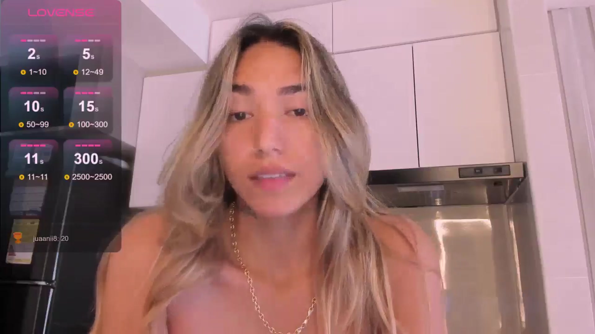 Gallery image thumbnail from Missbaby8's myfreecams stream on, 07/25/2024, 12:53 image 3 of 20