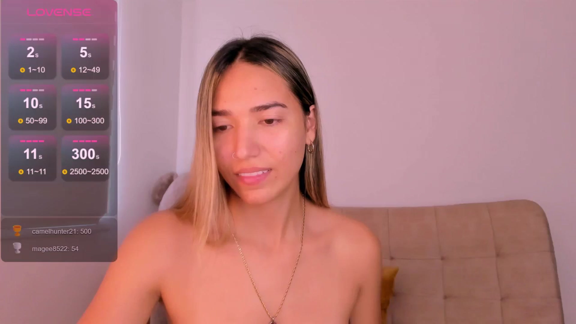 Gallery image thumbnail from Missbaby8's myfreecams stream on, 08/01/2024, 13:20 image 12 of 20