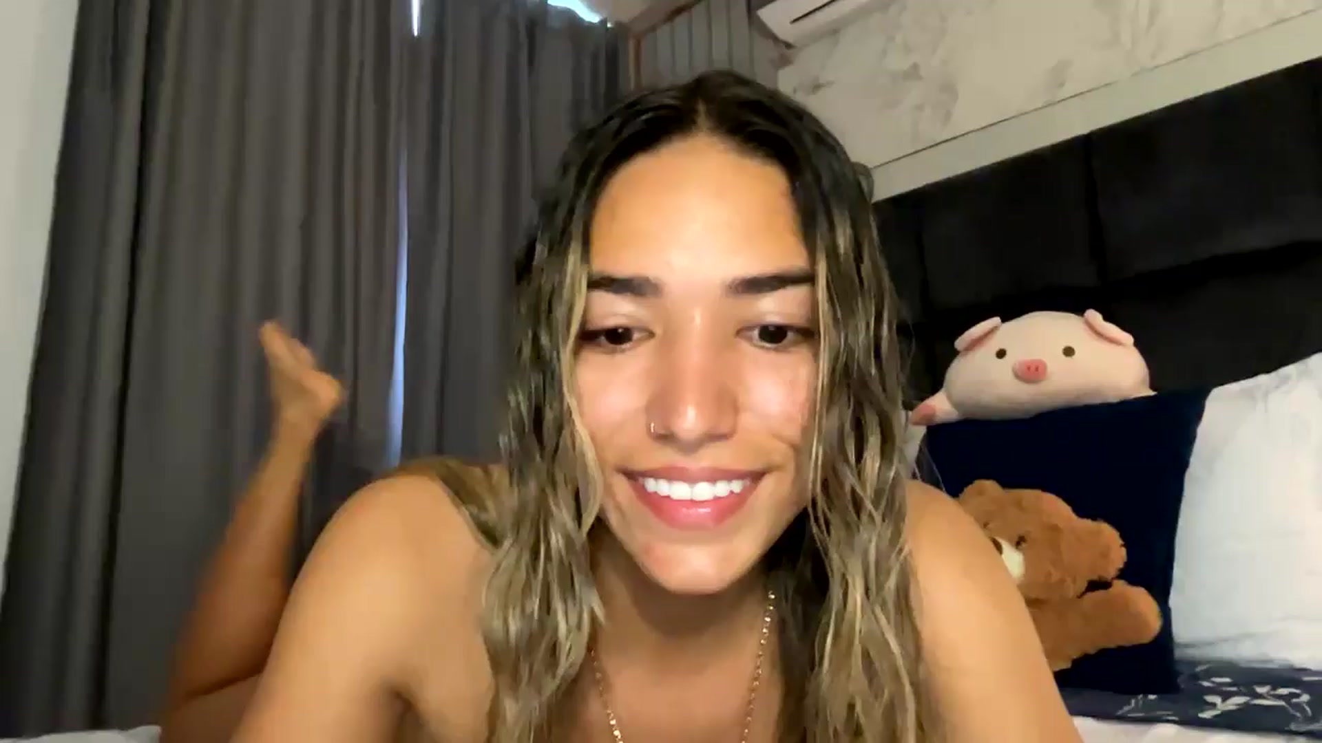 Gallery image thumbnail from Missbaby8's myfreecams stream on, 11/15/2024, 12:59 image 1 of 20