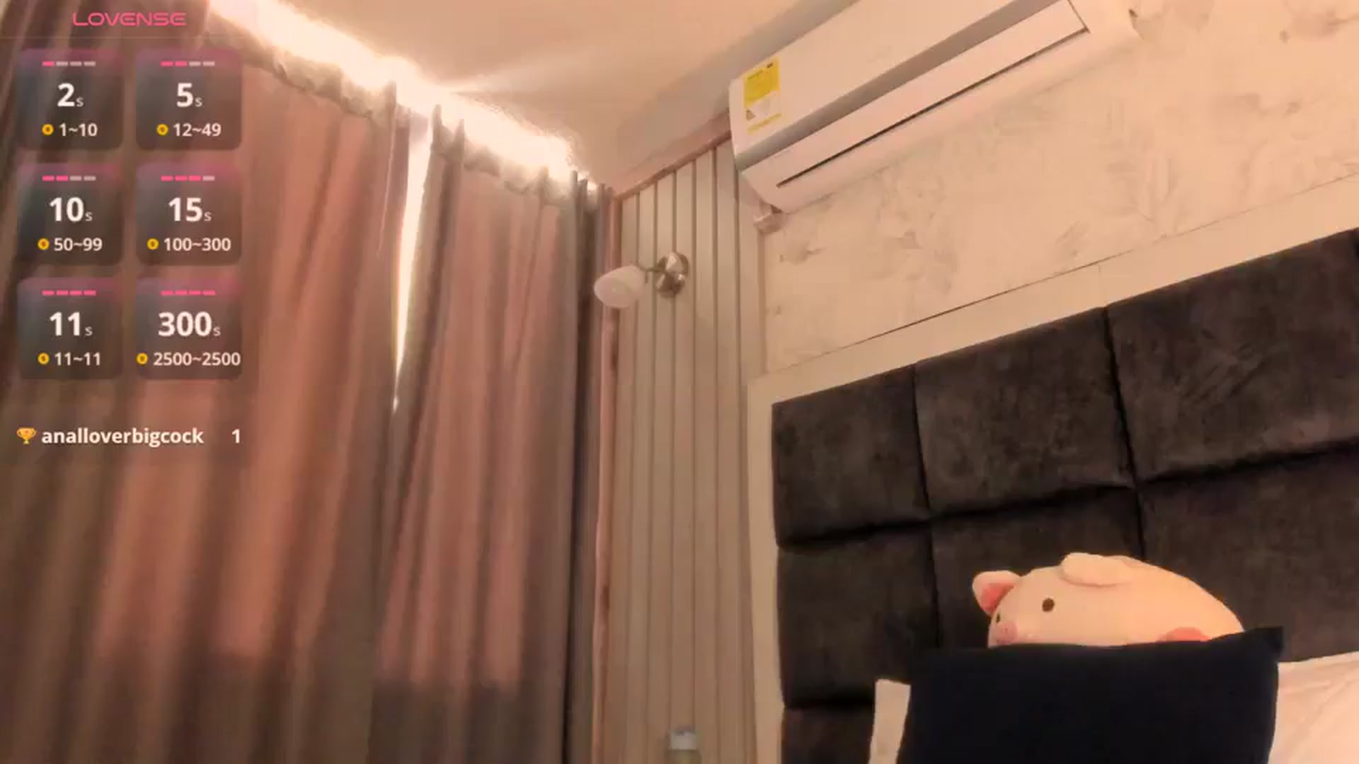 Gallery image thumbnail from Missbaby8's myfreecams stream on, 11/28/2024, 12:50 image 9 of 20