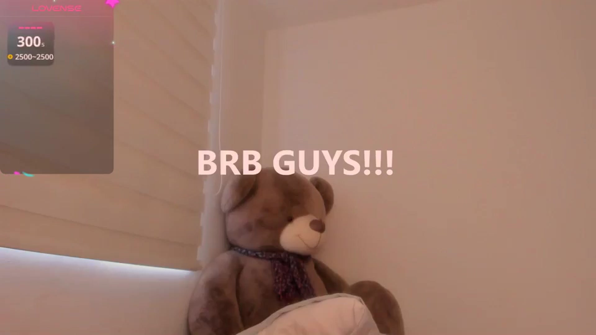 Gallery image thumbnail from Missbaby8's myfreecams stream on, 01/10/2025, 14:33 image 8 of 20