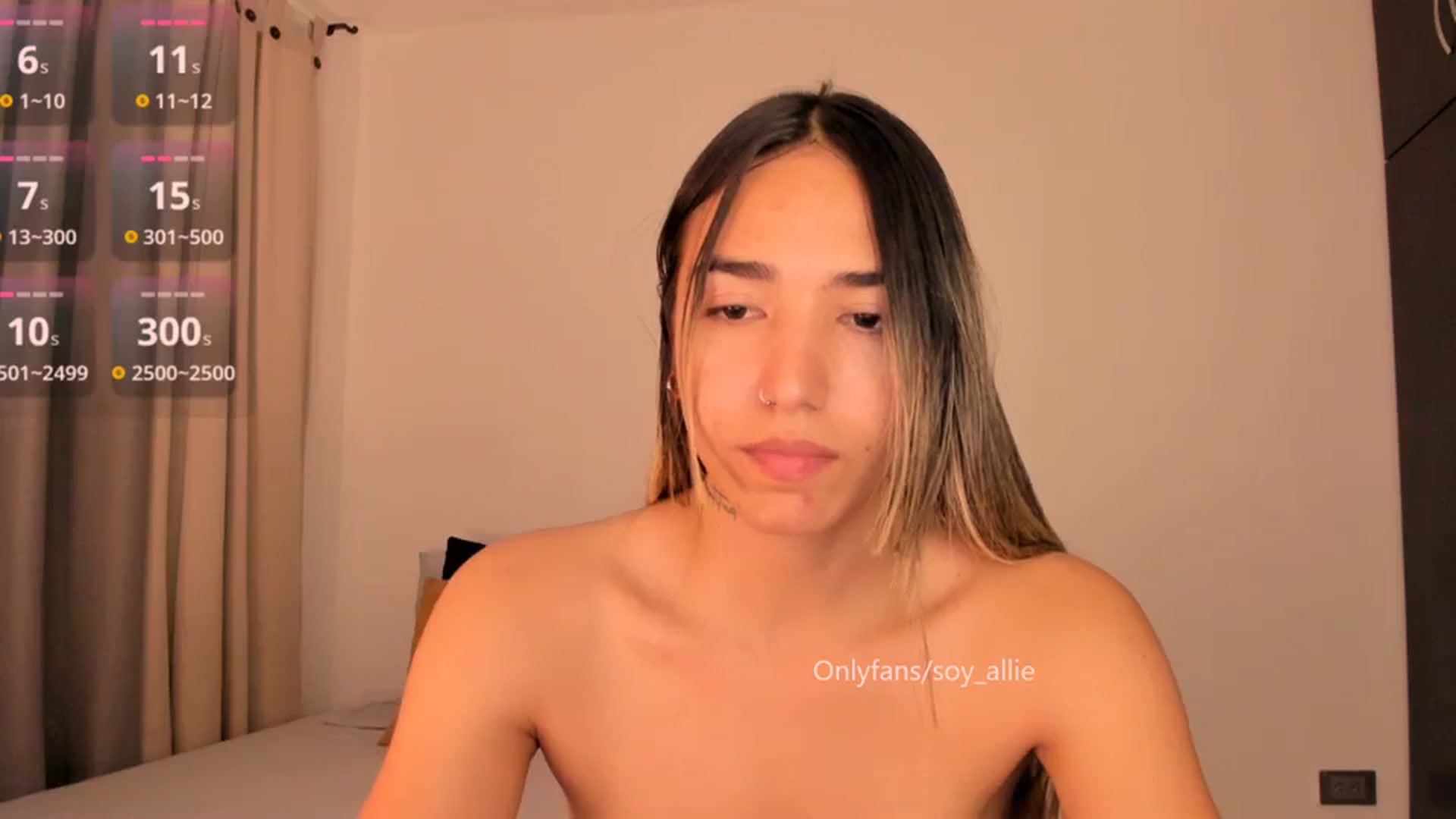 Gallery image thumbnail from Missbaby8's myfreecams stream on, 02/06/2025, 11:58 image 3 of 20
