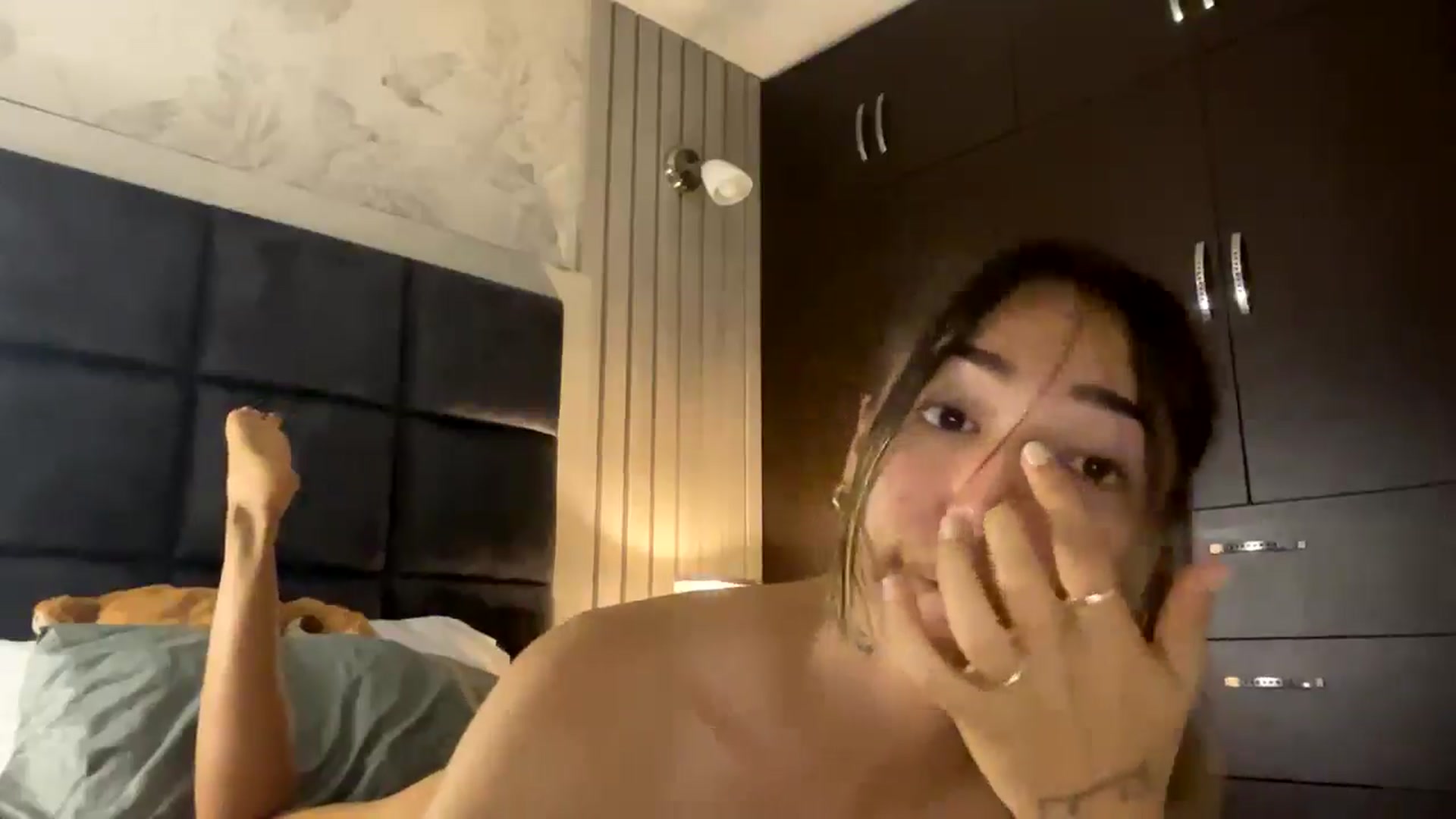 Gallery image thumbnail from Missbaby8's myfreecams stream on, 03/18/2025, 13:59 image 3 of 20