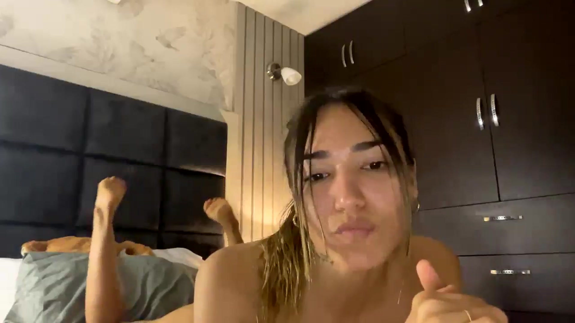 Gallery image thumbnail from Missbaby8's myfreecams stream on, 03/18/2025, 13:59 image 2 of 20