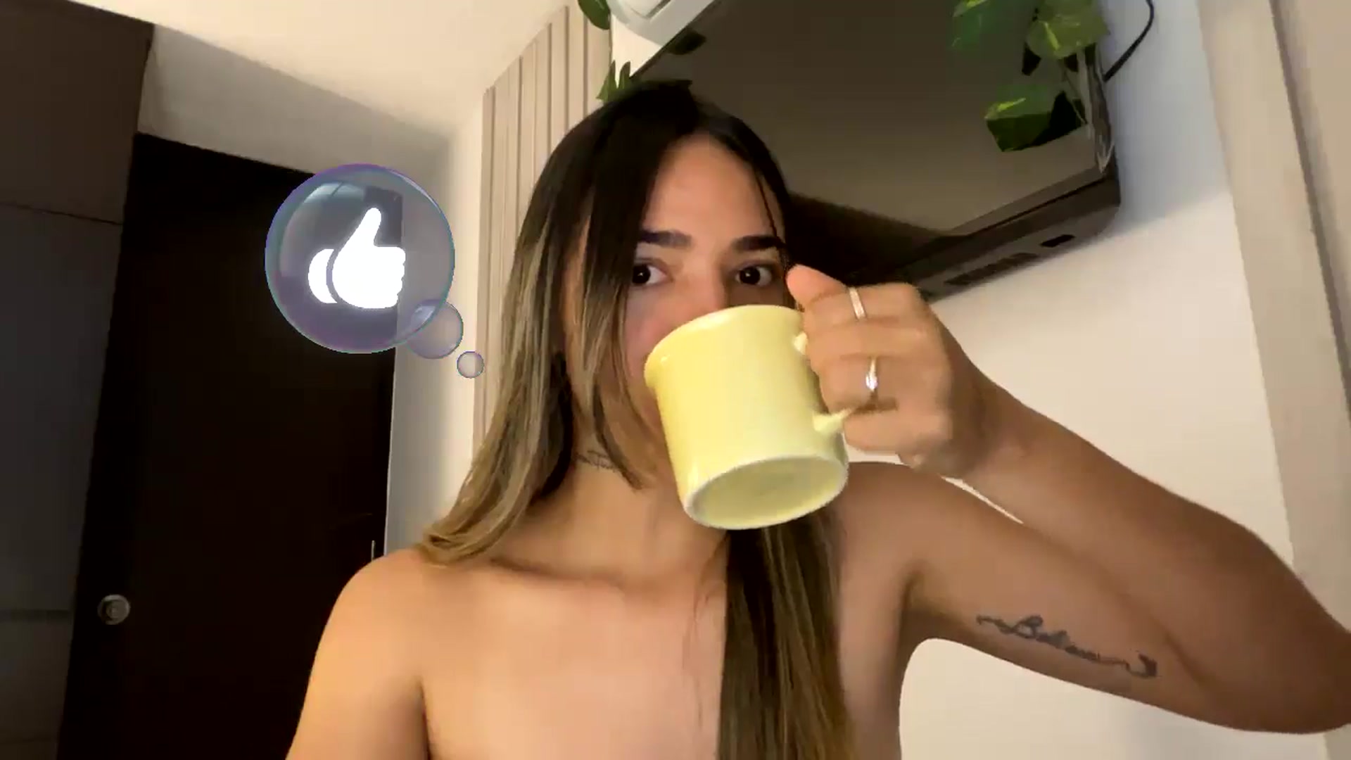 Gallery image thumbnail from Missbaby8's myfreecams stream on, 03/19/2025, 12:12 image 4 of 20