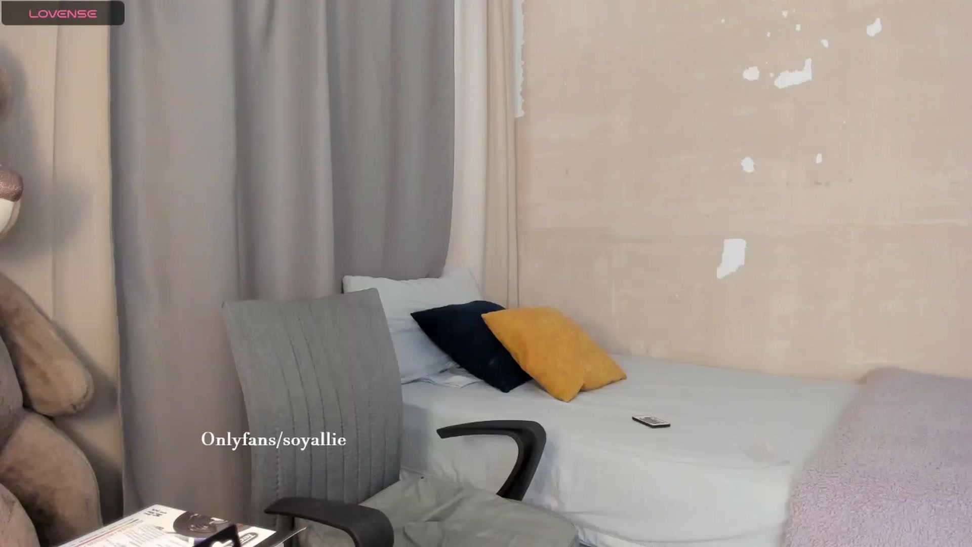 Gallery image thumbnail from Missbaby8's myfreecams stream on, 04/22/2025, 13:05 image 10 of 20