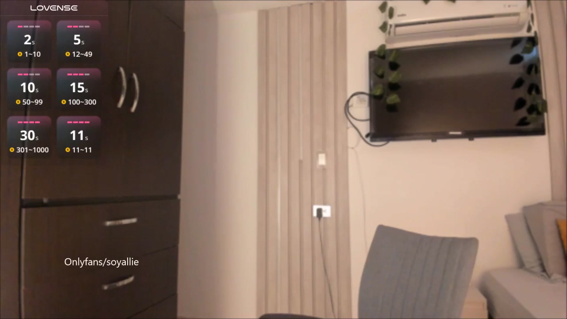 Gallery image thumbnail from Missbaby8's myfreecams stream on, 08/06/2025, 12:01 image 15 of 20