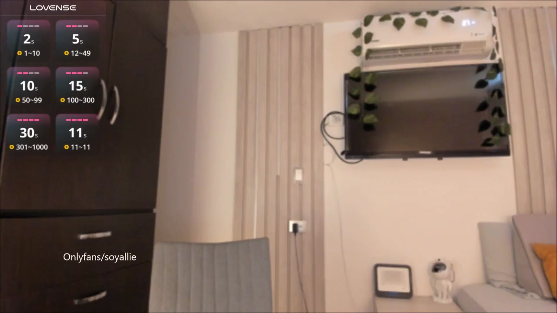 Gallery image thumbnail from Missbaby8's myfreecams stream on, 08/15/2025, 13:48 image 15 of 20