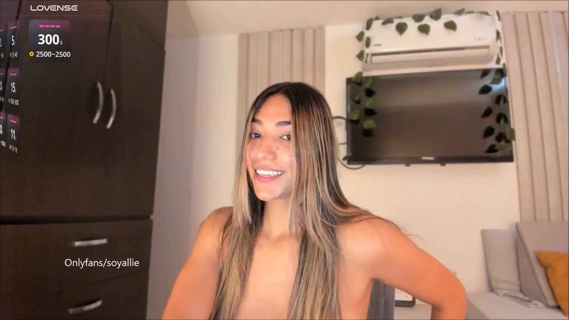 Gallery image thumbnail from Missbaby8's myfreecams stream on, 08/15/2025, 13:48 image 20 of 20