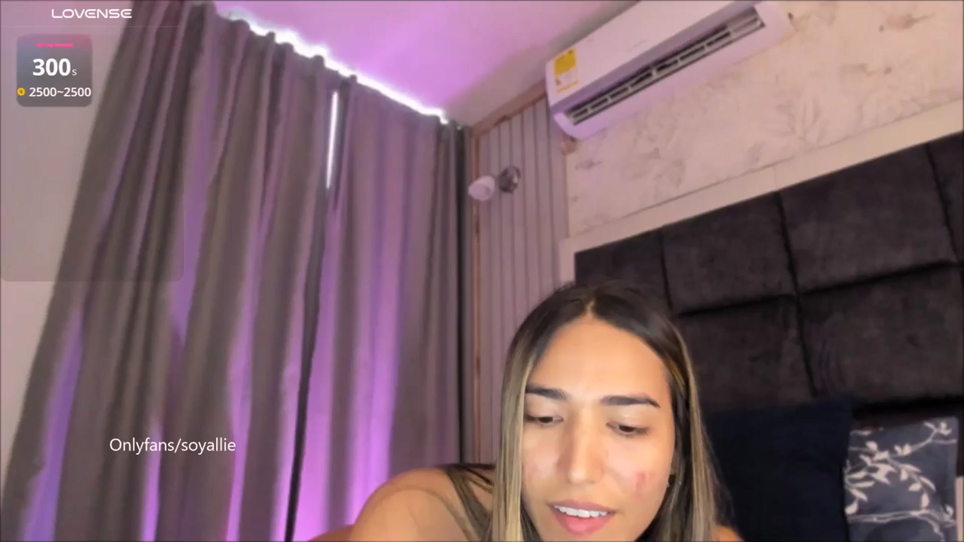 Gallery image thumbnail from Missbaby8's myfreecams stream on, 08/23/2025, 21:27 image 8 of 20