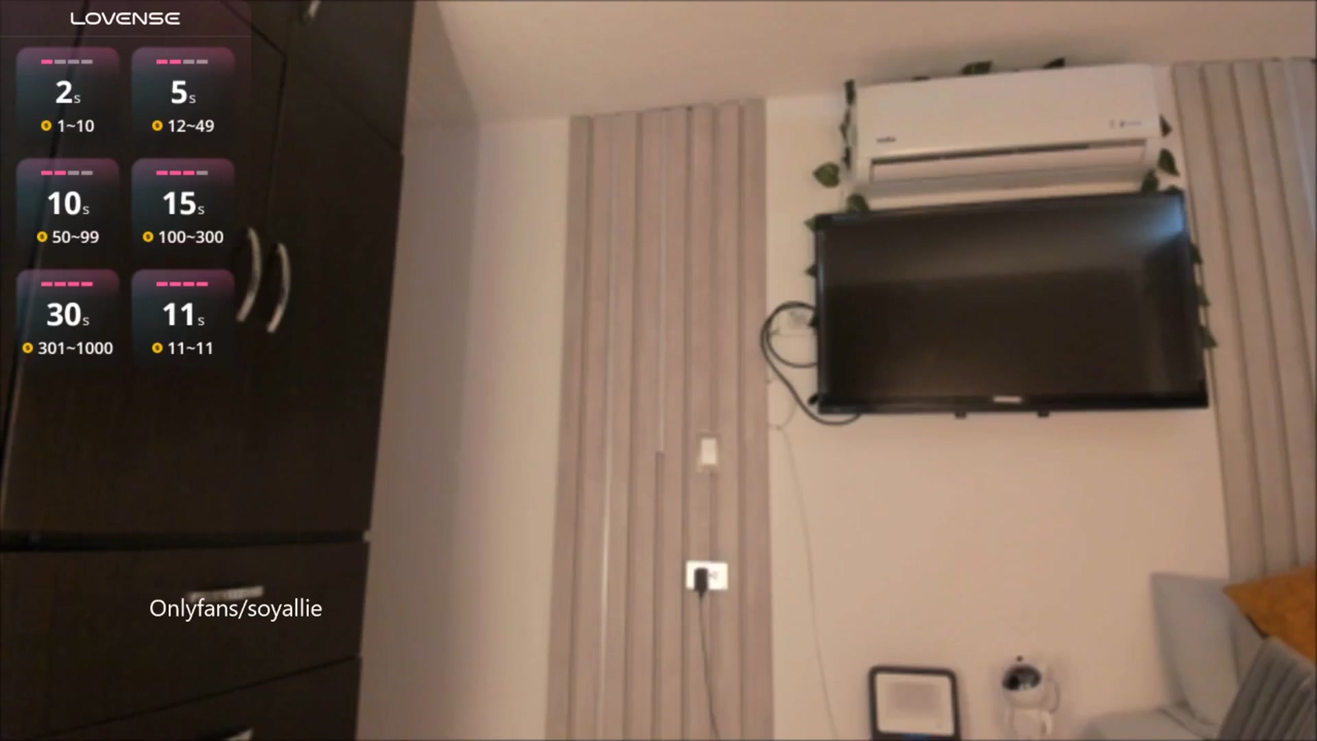 Gallery image thumbnail from Missbaby8's myfreecams stream on, 08/27/2025, 14:04 image 11 of 20