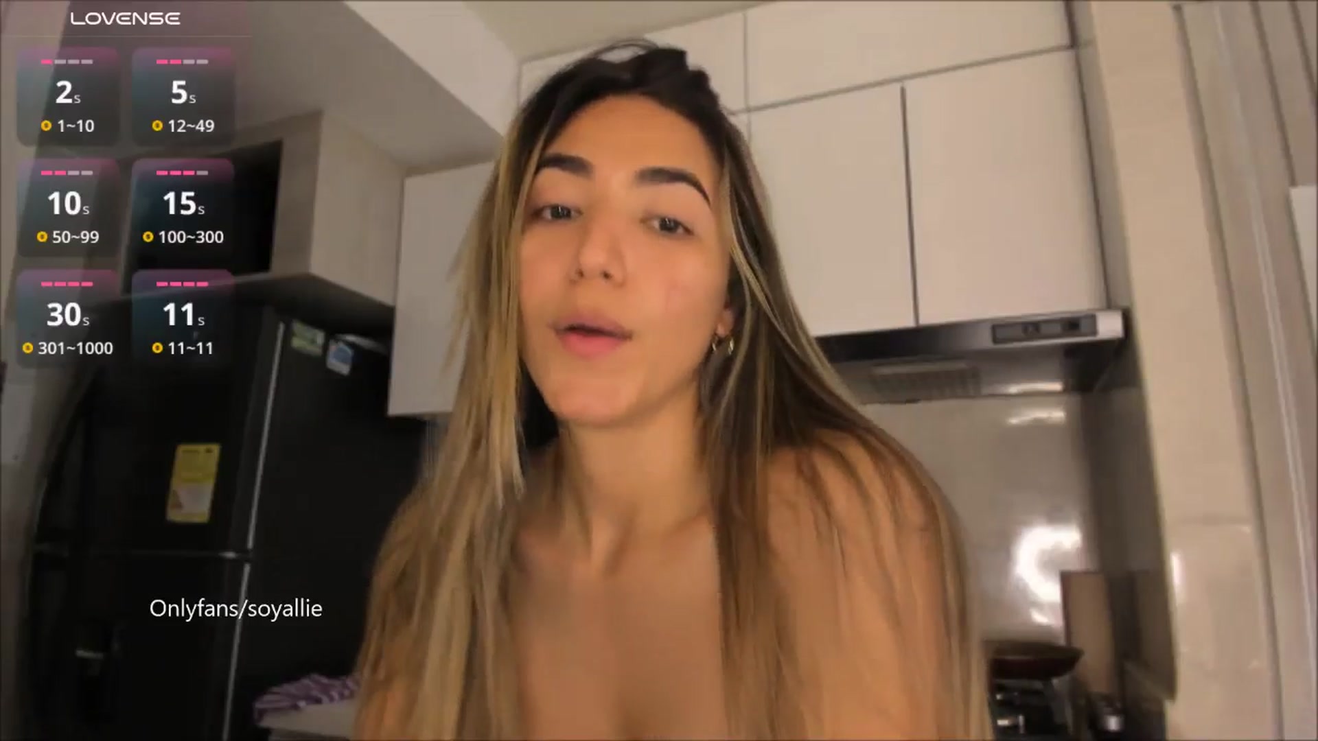 Gallery image thumbnail from Missbaby8's myfreecams stream on, 08/28/2025, 13:59 image 17 of 20
