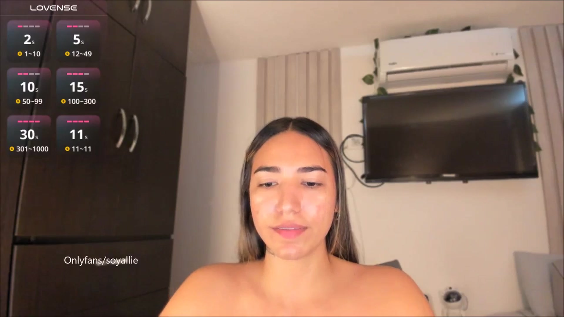 Gallery image thumbnail from Missbaby8's myfreecams stream on, 09/03/2025, 13:01 image 12 of 20