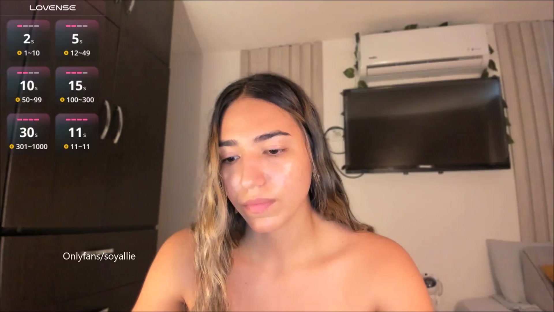 Gallery image thumbnail from Missbaby8's myfreecams stream on, 09/04/2025, 12:23 image 19 of 20