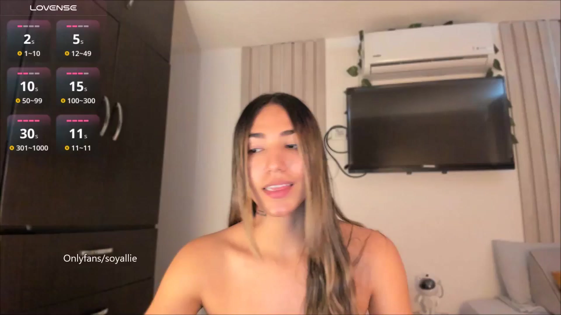 Gallery image thumbnail from Missbaby8's myfreecams stream on, 09/10/2025, 13:03 image 19 of 20