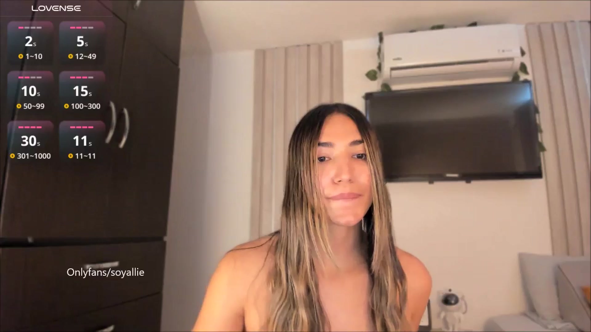 Gallery image thumbnail from Missbaby8's myfreecams stream on, 09/10/2025, 13:03 image 18 of 20