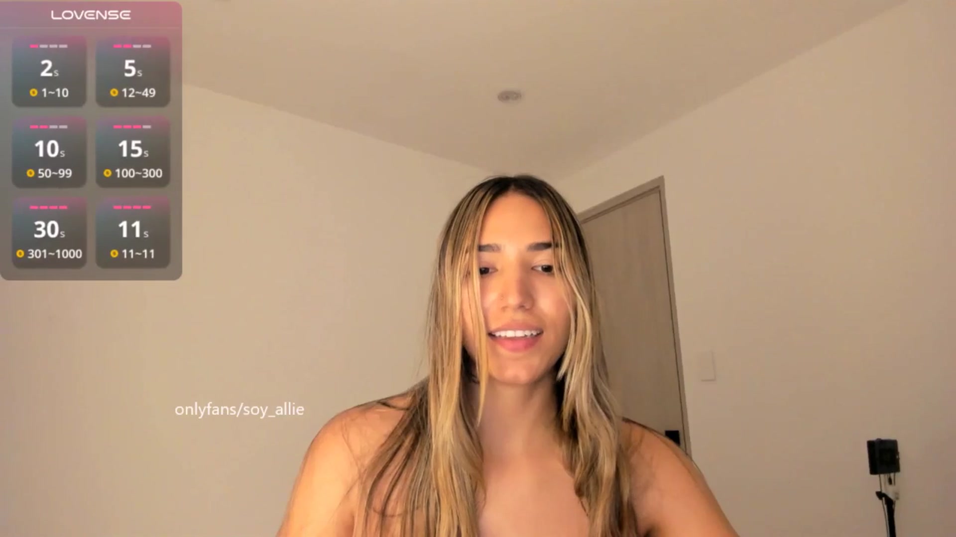 Gallery image thumbnail from Missbaby8's myfreecams stream on, 11/17/2025, 16:02 image 19 of 20