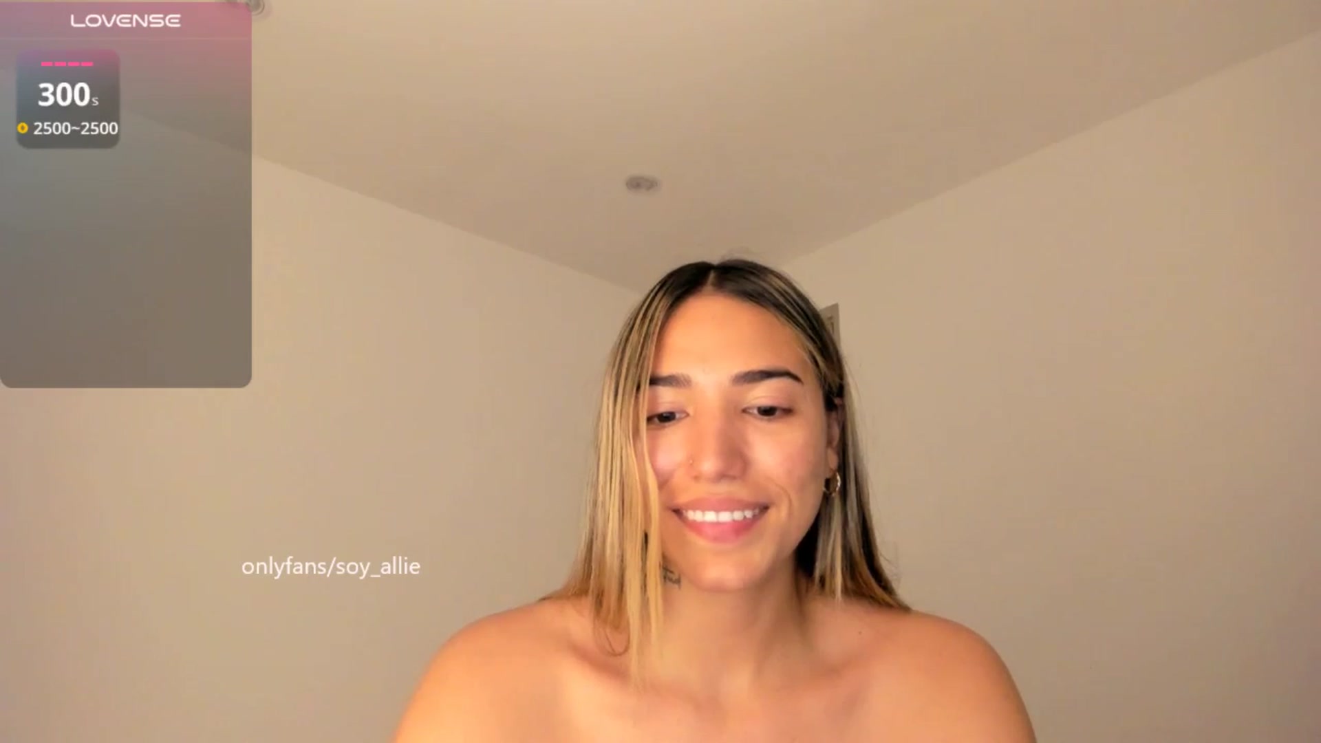Gallery image thumbnail from Missbaby8's myfreecams stream on, 11/24/2025, 15:58 image 12 of 20