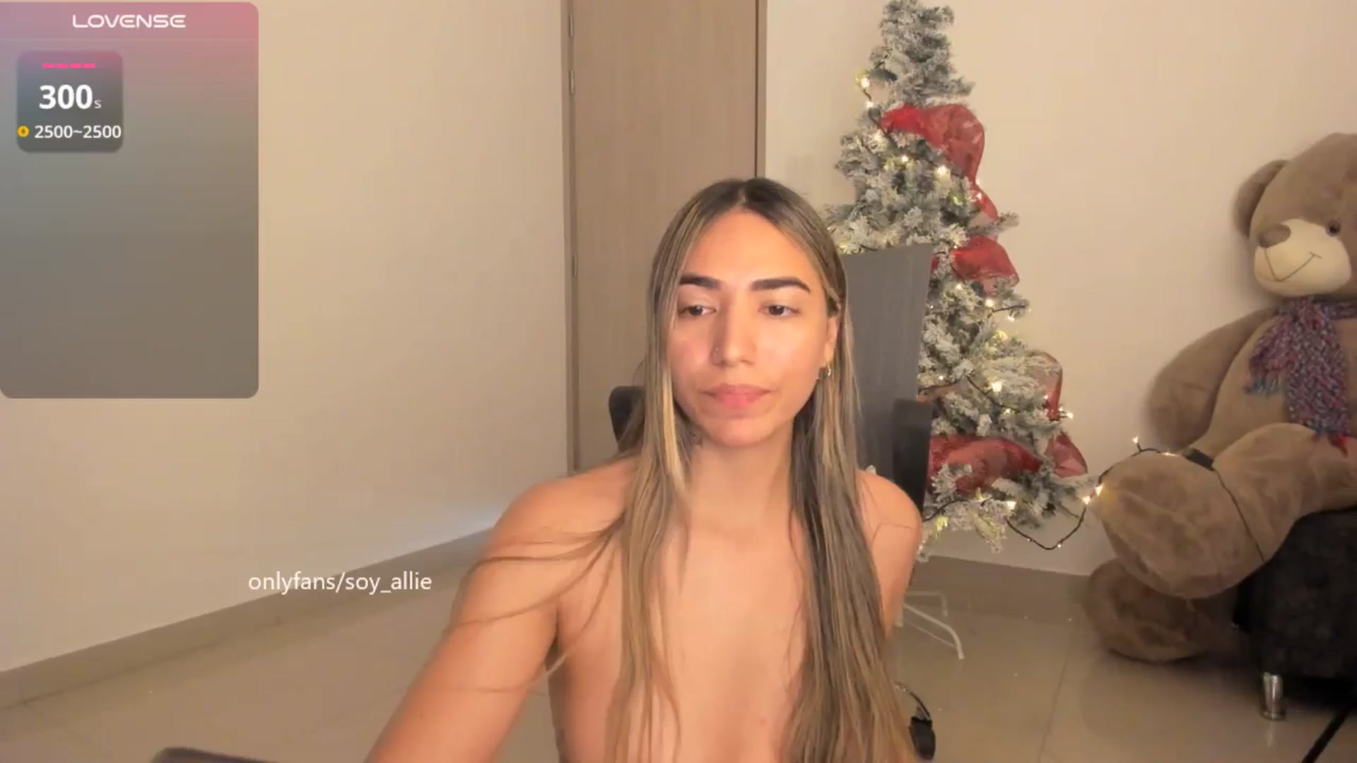 Gallery image thumbnail from Missbaby8's myfreecams stream on, 11/29/2025, 13:30 image 13 of 20