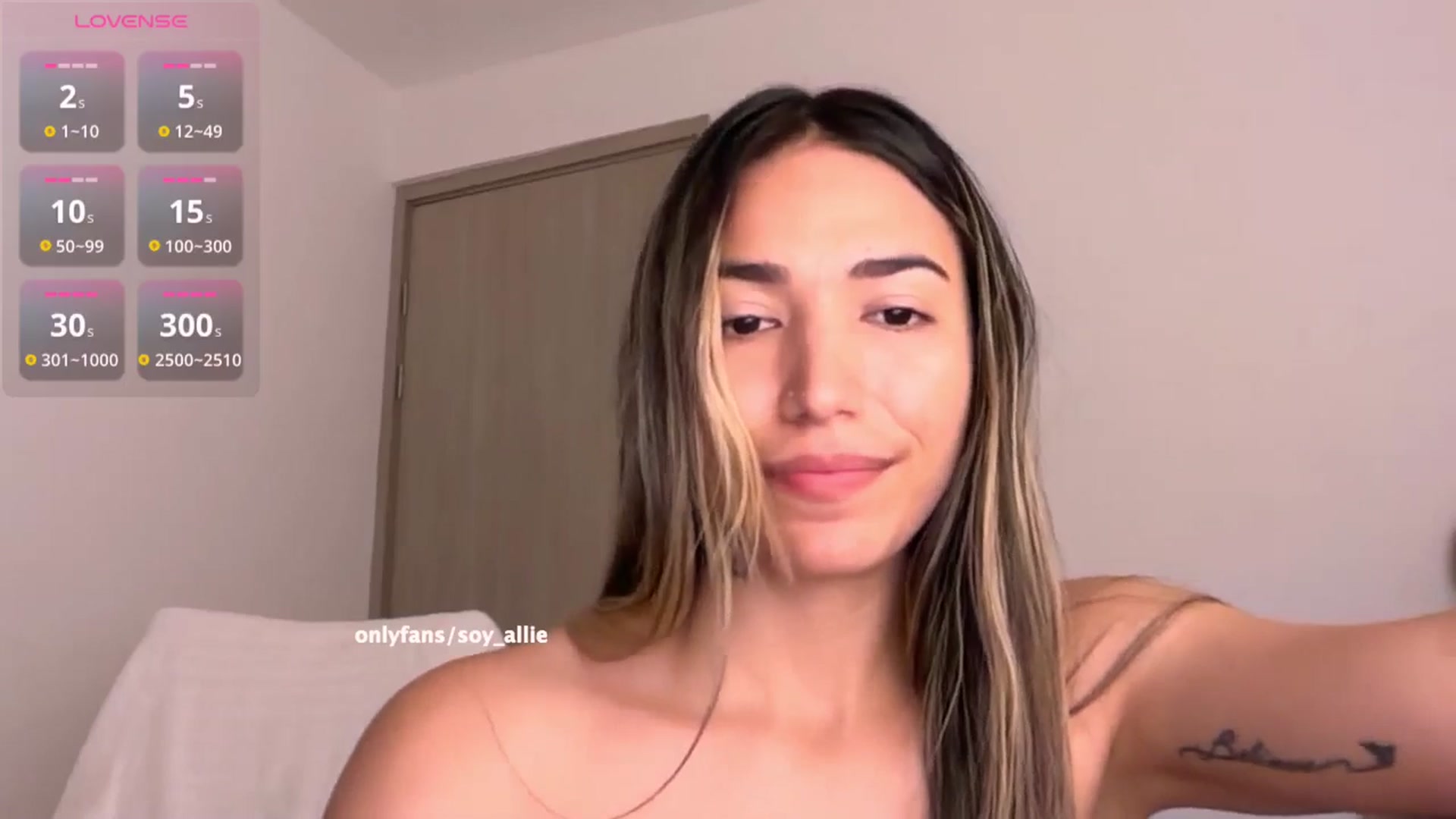 Gallery image thumbnail from Missbaby8's myfreecams stream on, 03/02/2026, 13:55 image 15 of 20