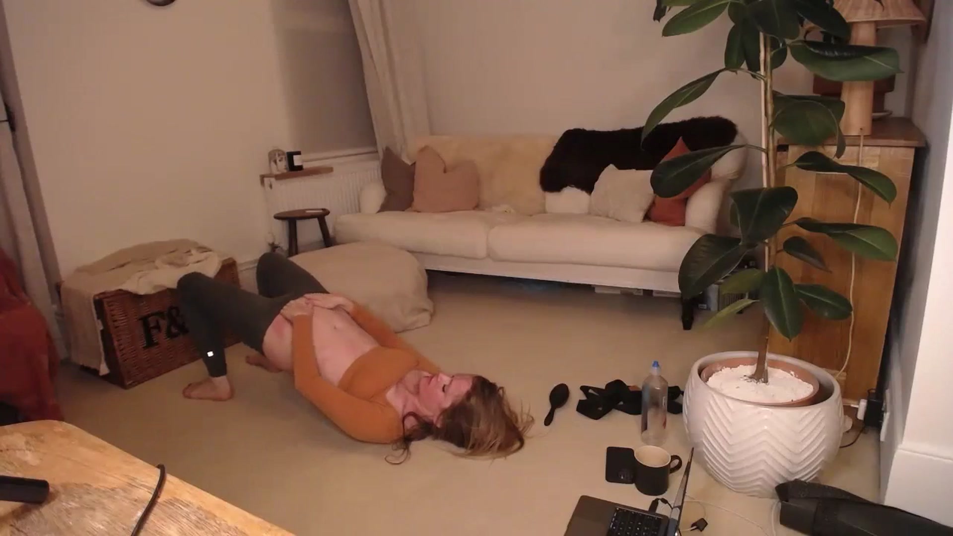 Gallery image thumbnail from Misschloe2's myfreecams stream on, 09/23/2023, 19:37 image 10 of 20