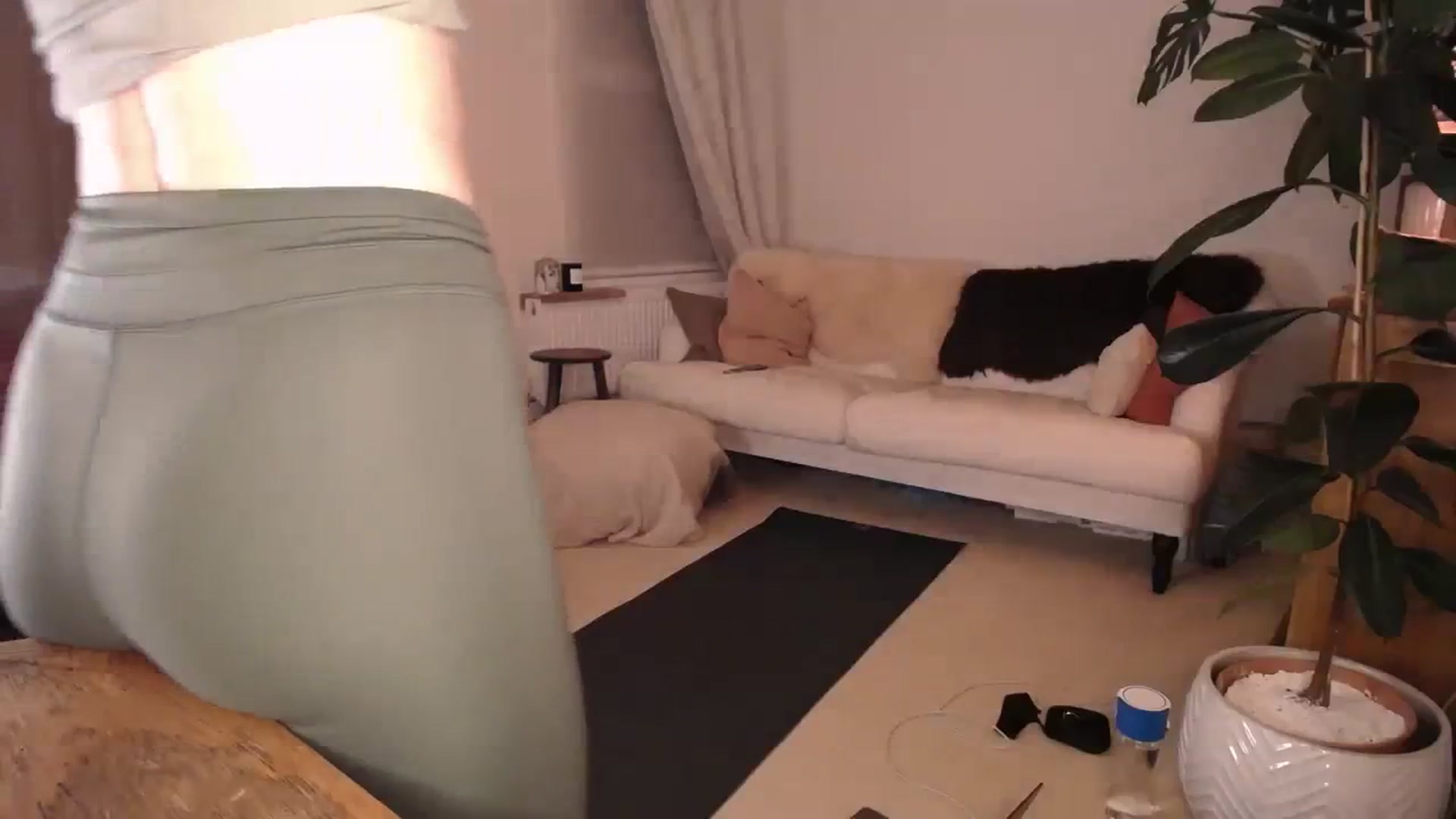 Gallery image thumbnail from Misschloe2's myfreecams stream on, 09/26/2023, 19:13 image 16 of 20