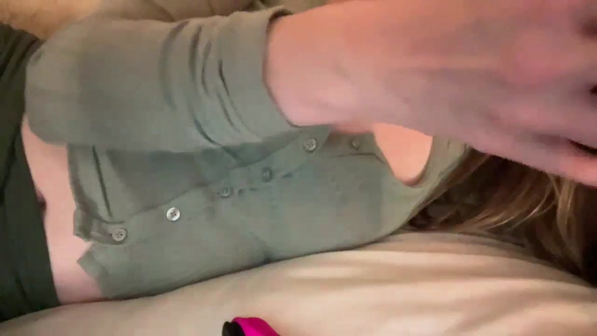 Gallery image thumbnail from Misschloe2's myfreecams stream on, 09/26/2023, 23:01 image 4 of 20