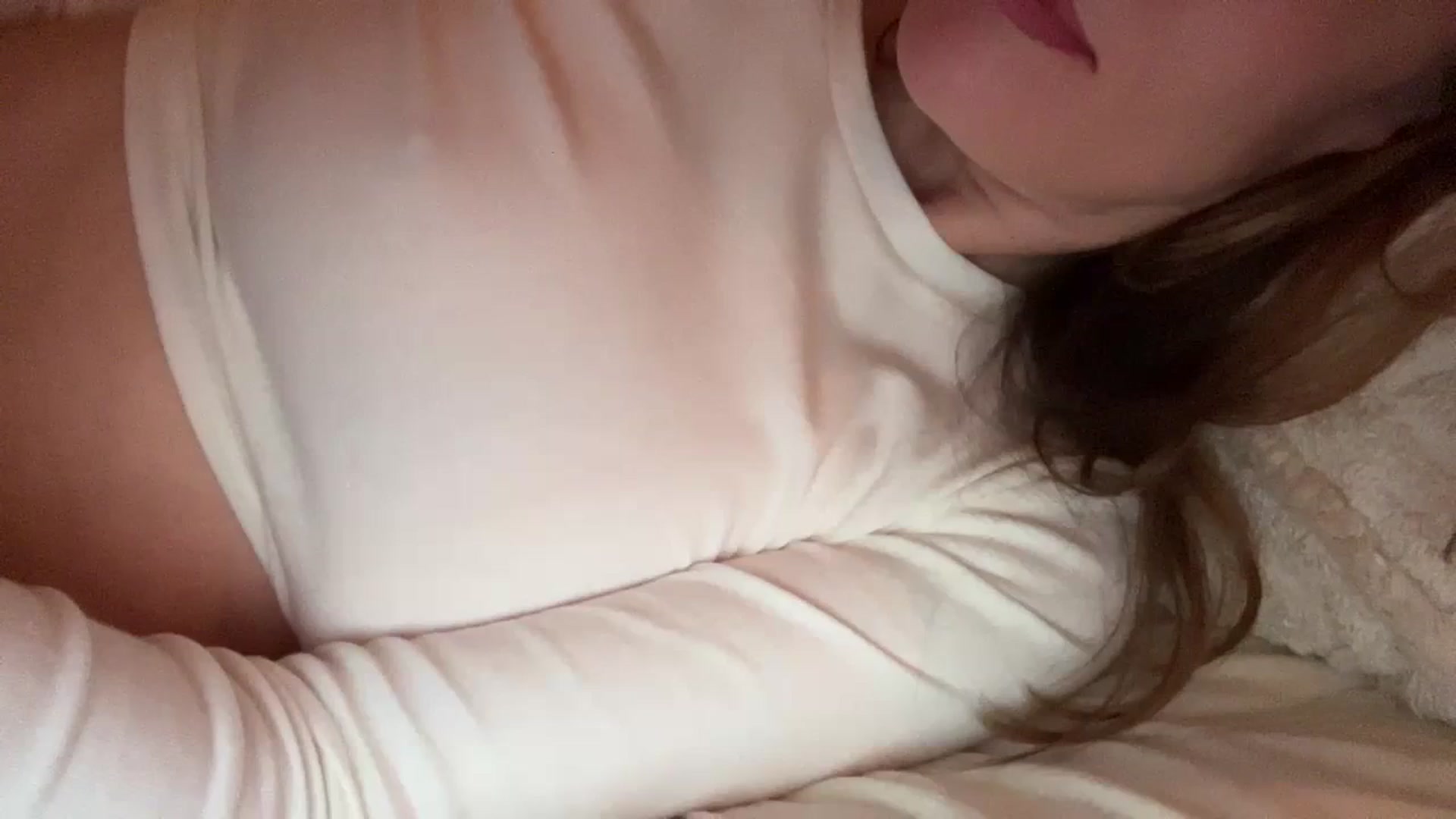 Gallery image thumbnail from Misschloe2's myfreecams stream on, 09/28/2023, 19:10 image 13 of 20